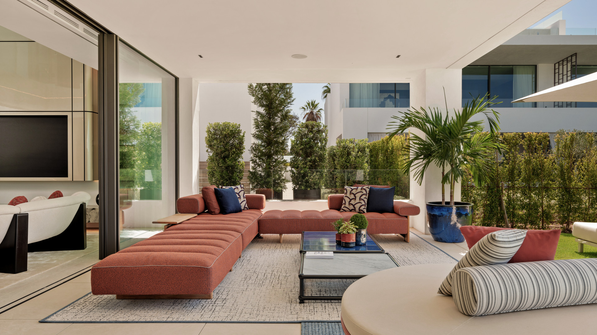  Image of Semi Detached Villa - 4 Bedrooms - 4 Bathrooms for sale in Malaga-Marbella-Spain, Image 32