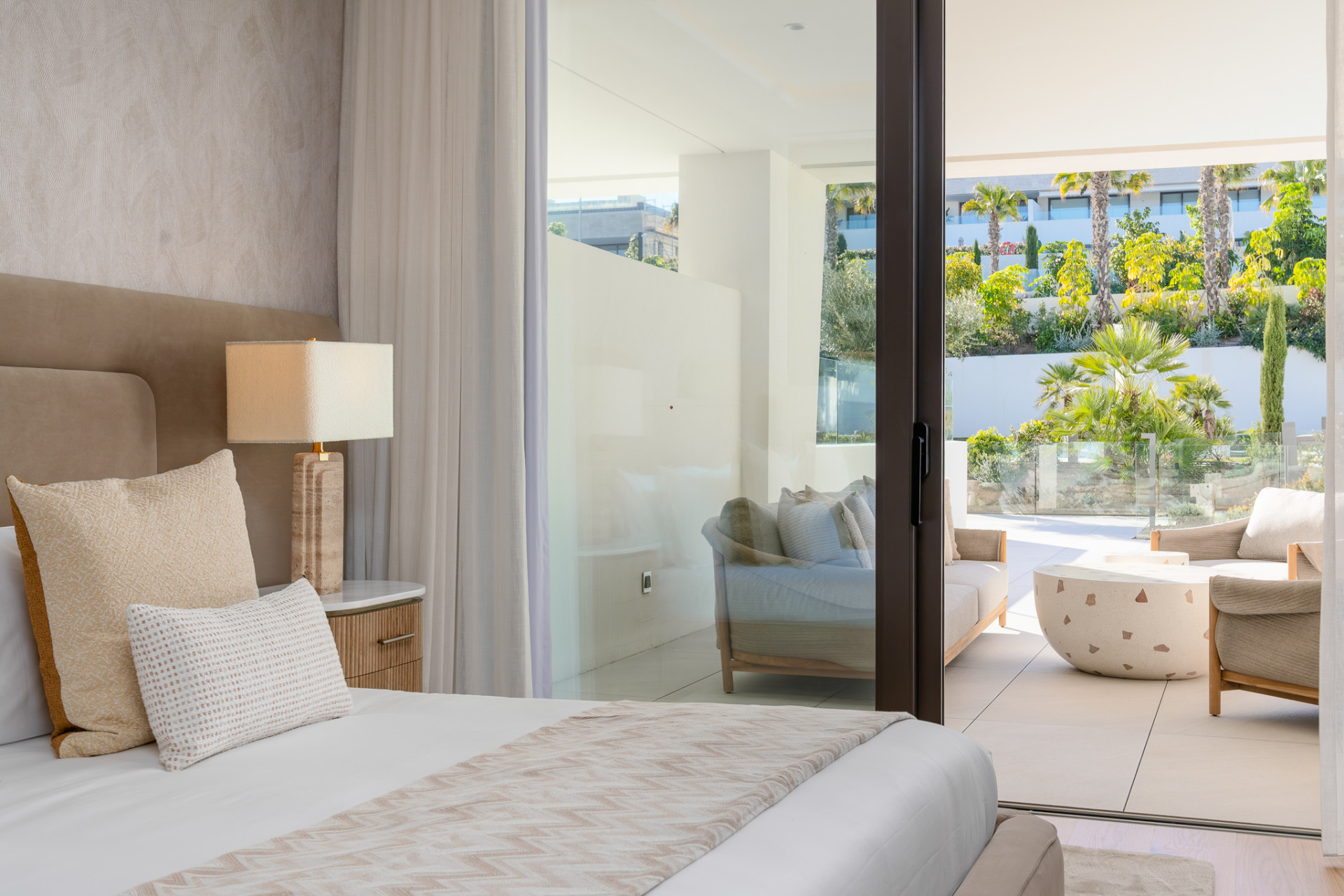 Image of Ground Floor Apartment - 4 Bedrooms - 4 Bathrooms for sale in Malaga-Marbella-Spain, Image 17