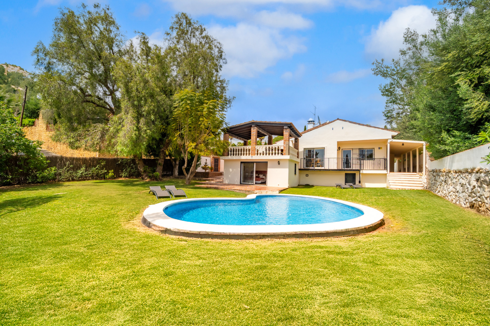  Image of Villa - 4 Bedrooms - 3 Bathrooms for sale in Malaga-Marbella-Spain, Image 9