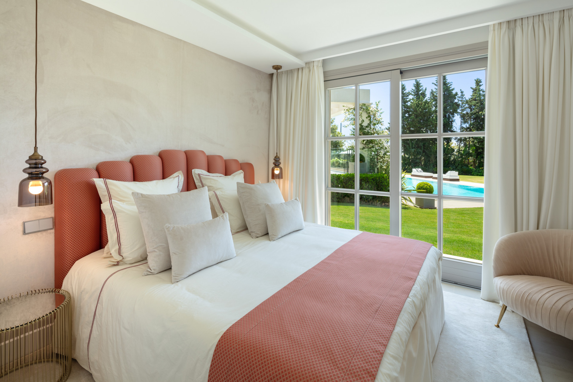 Image of Villa - 6 Bedrooms - 6 Bathrooms for sale in Malaga-Marbella-Spain, Image 17