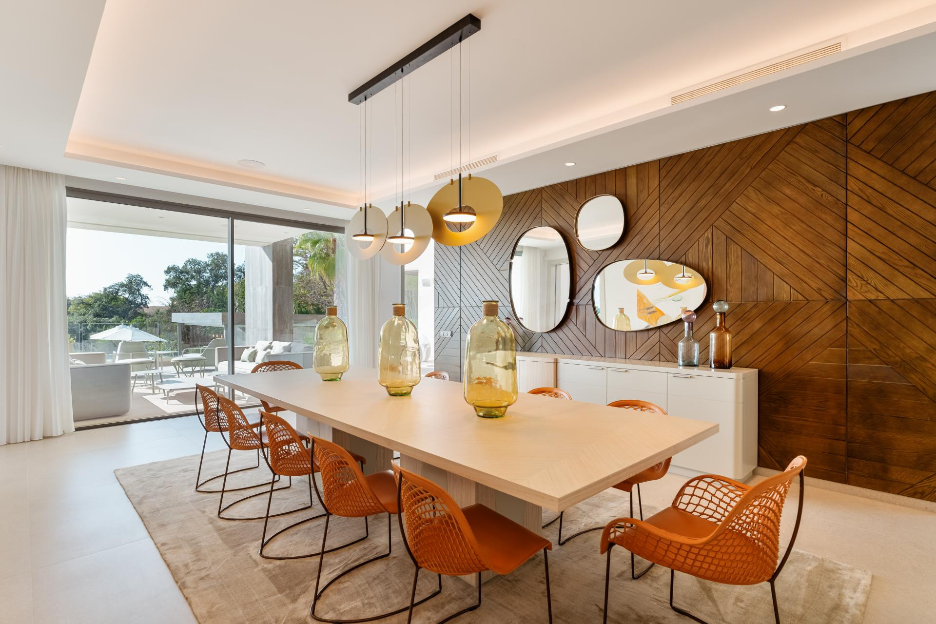 Image of Villa - 6 Bedrooms - 7 Bathrooms for Sale in Malaga-Benahavis-Spain, Image 3