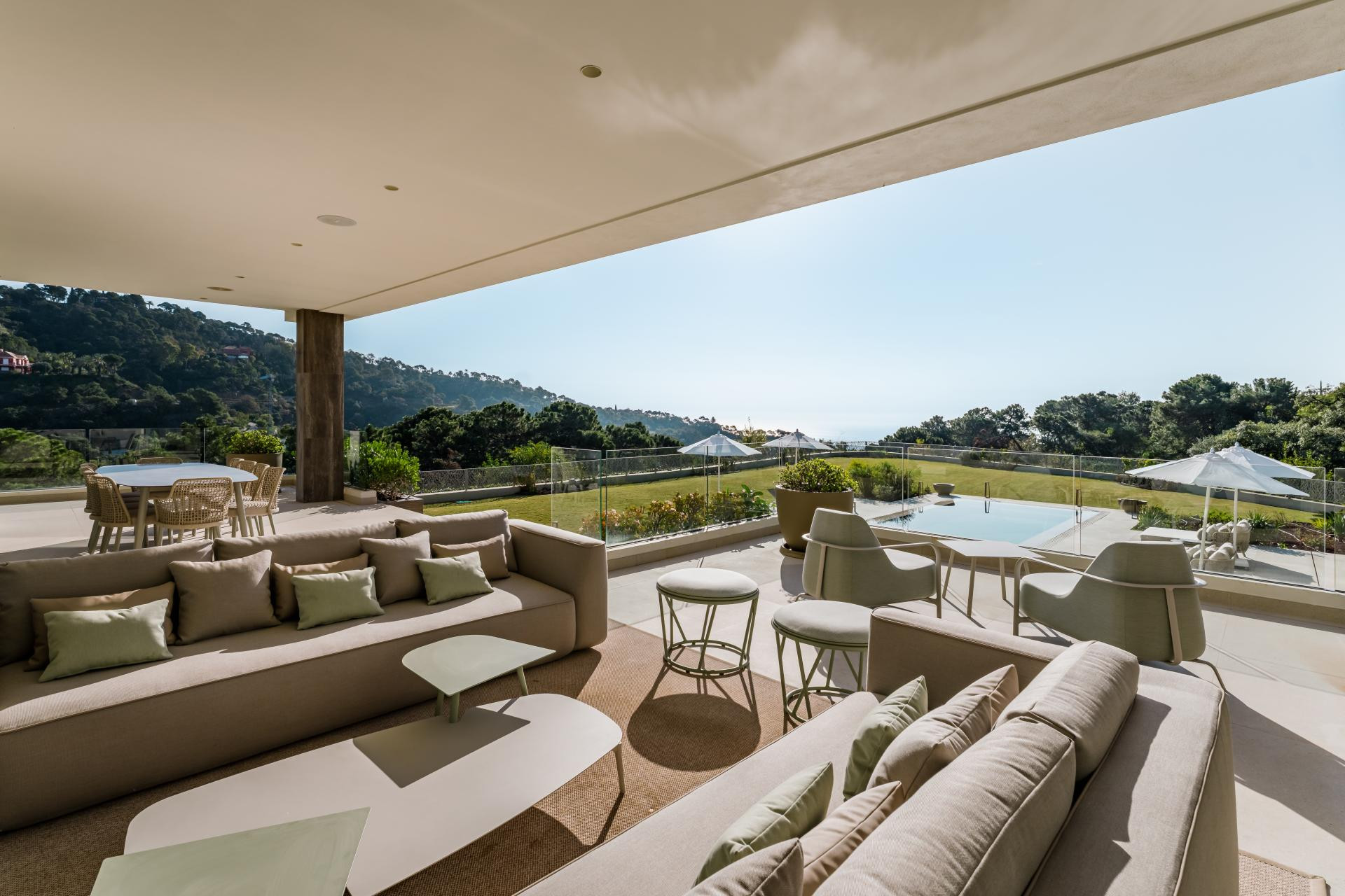 Image of Villa - 6 Bedrooms - 7 Bathrooms for Sale in Malaga-Benahavis-Spain, Image 2