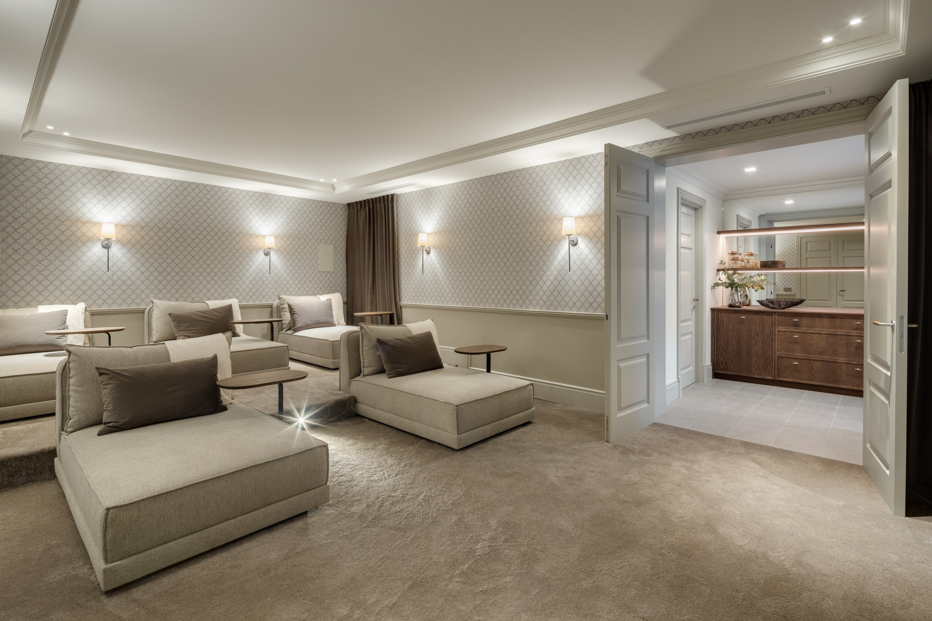  Image of Villa - 5 Bedrooms - 6 Bathrooms for sale in Malaga-Benahavis-Spain, Image 35