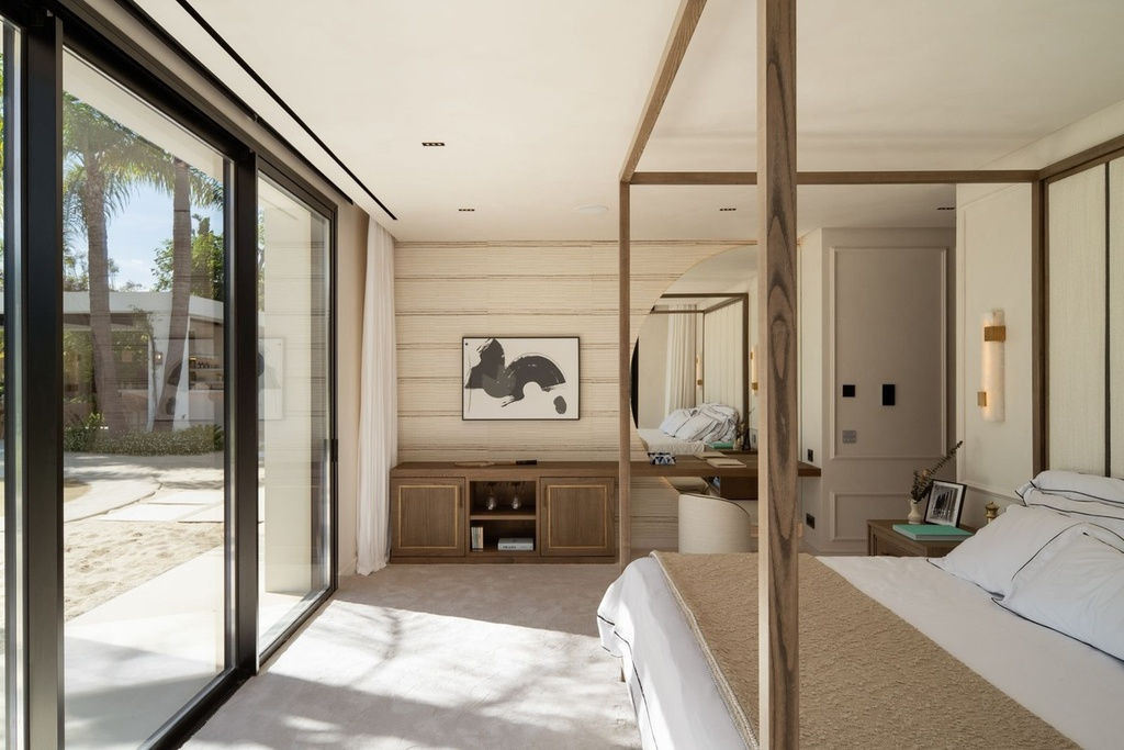  Image of Villa - 6 Bedrooms - 6 Bathrooms for sale in Malaga-Marbella-Spain, Image 16