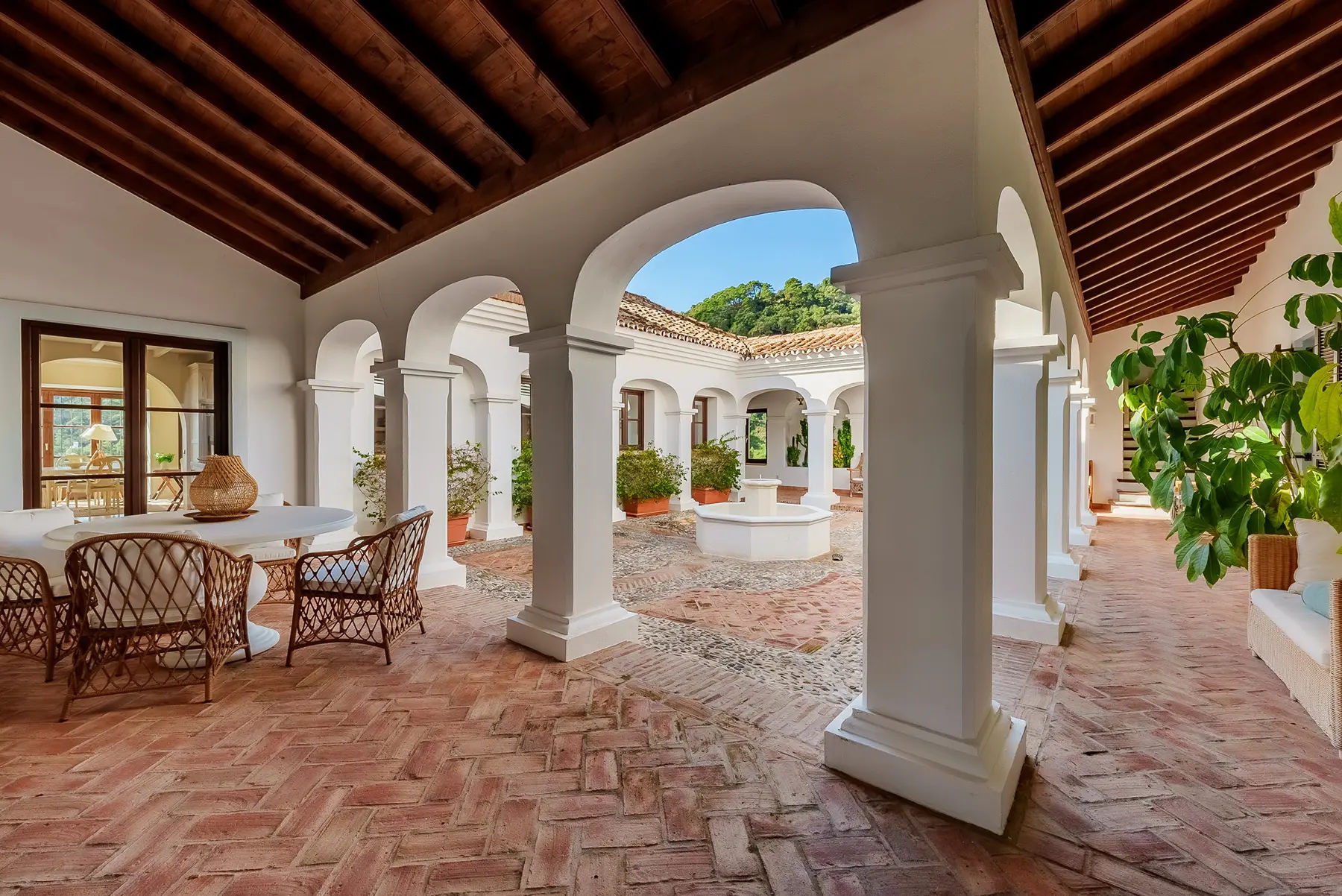 Image of Villa - 7 Bedrooms - 8 Bathrooms for sale in Malaga-Benahavis-Spain, Image 20