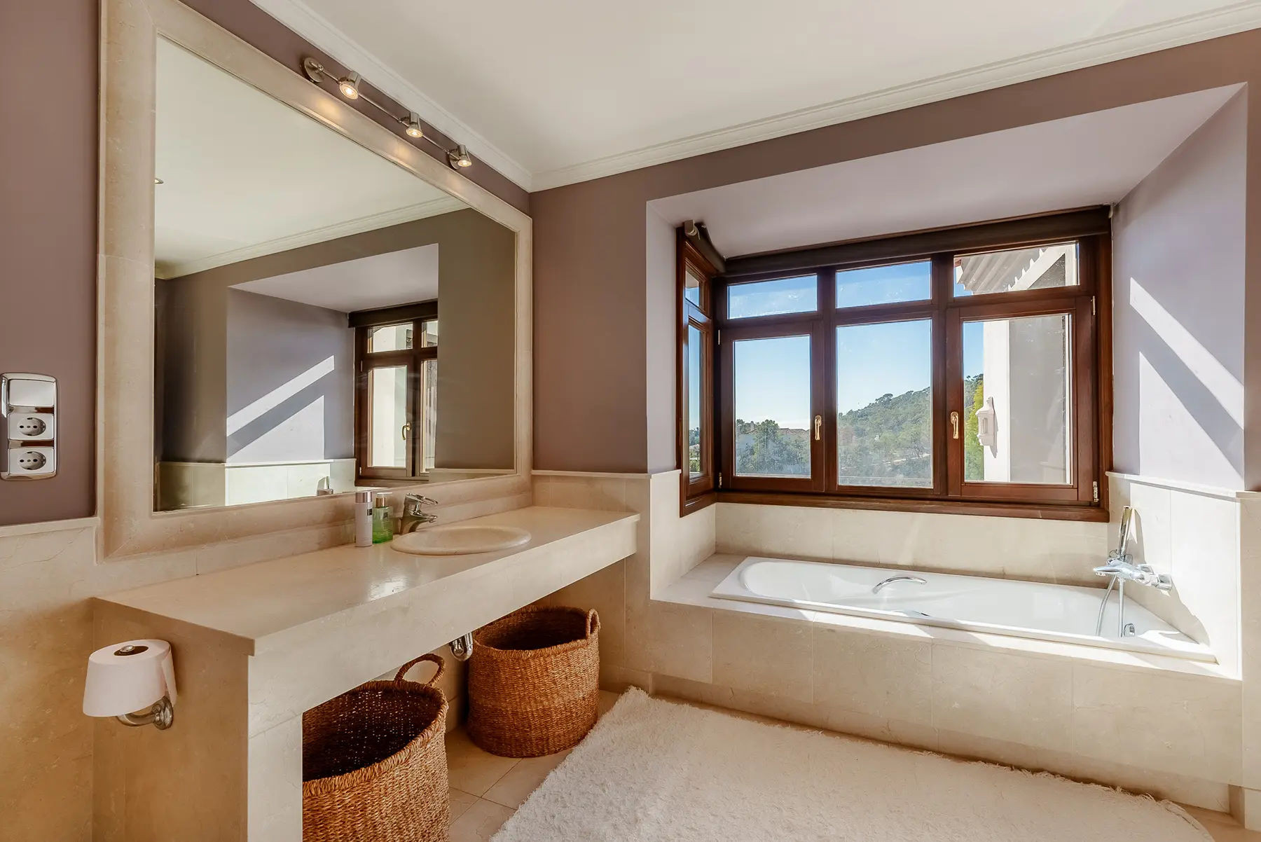  Image of Villa - 7 Bedrooms - 8 Bathrooms for sale in Malaga-Benahavis-Spain, Image 35