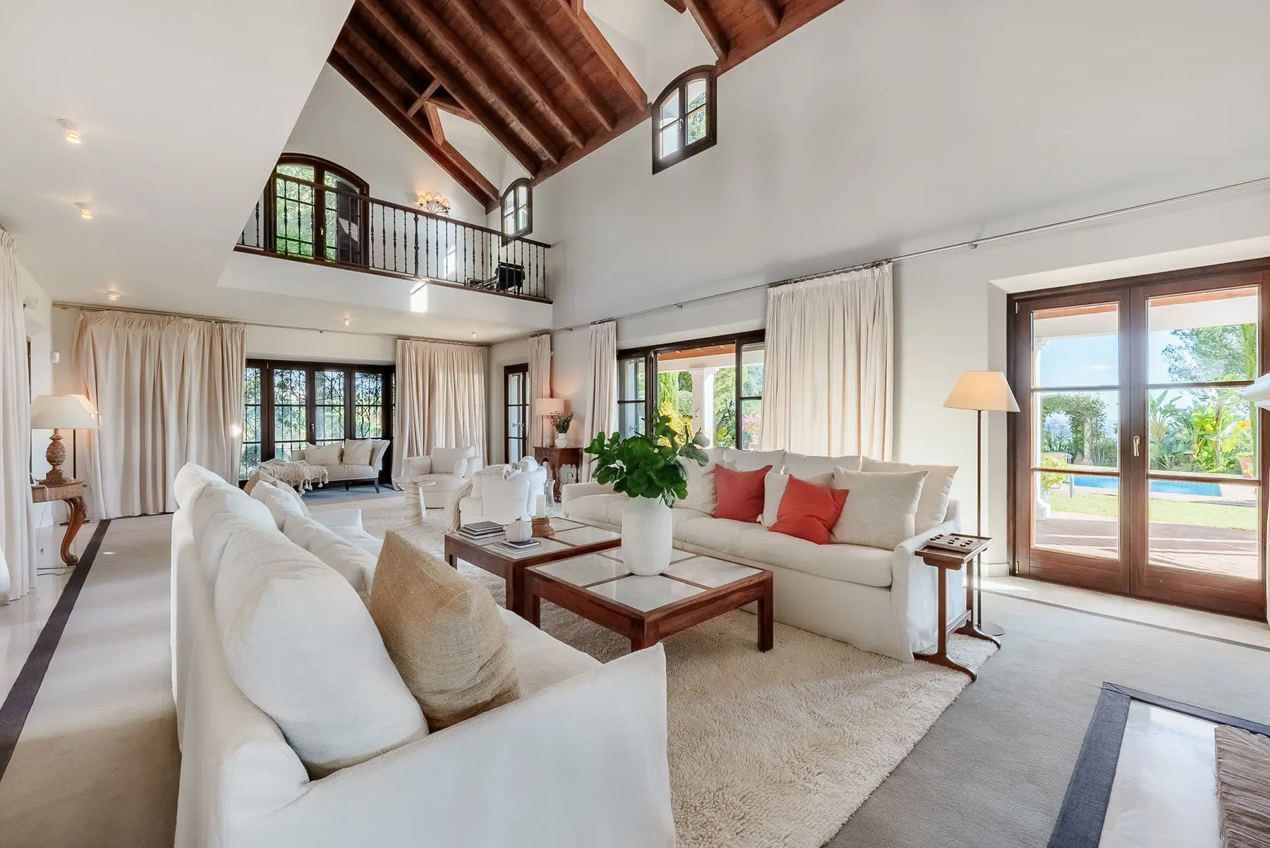  Image of Villa - 7 Bedrooms - 8 Bathrooms for sale in Malaga-Benahavis-Spain, Image 13
