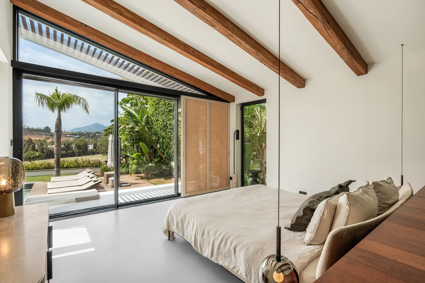 Image of Villa - 5 Bedrooms - 5 Bathrooms for sale in Malaga-Marbella-Spain, Image 10