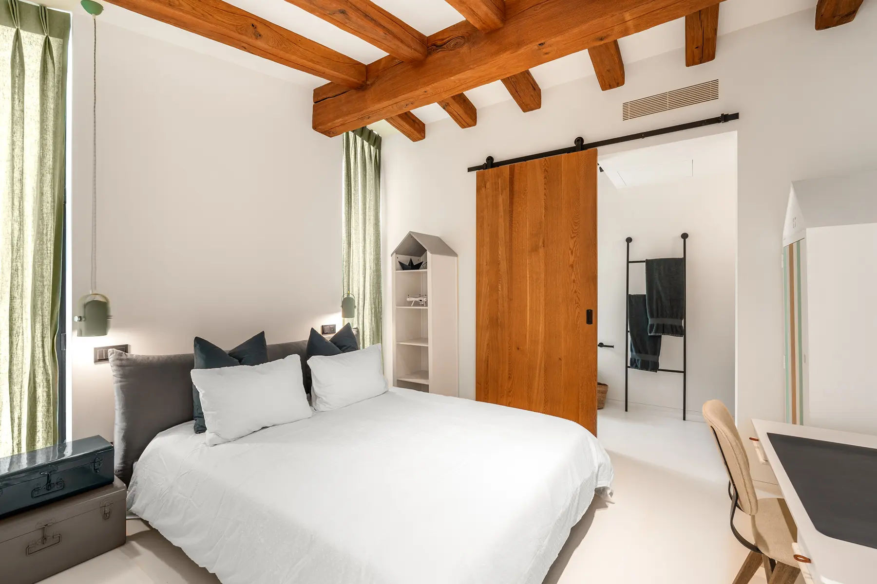  Image of Villa - 5 Bedrooms - 5 Bathrooms for sale in Malaga-Marbella-Spain, Image 23