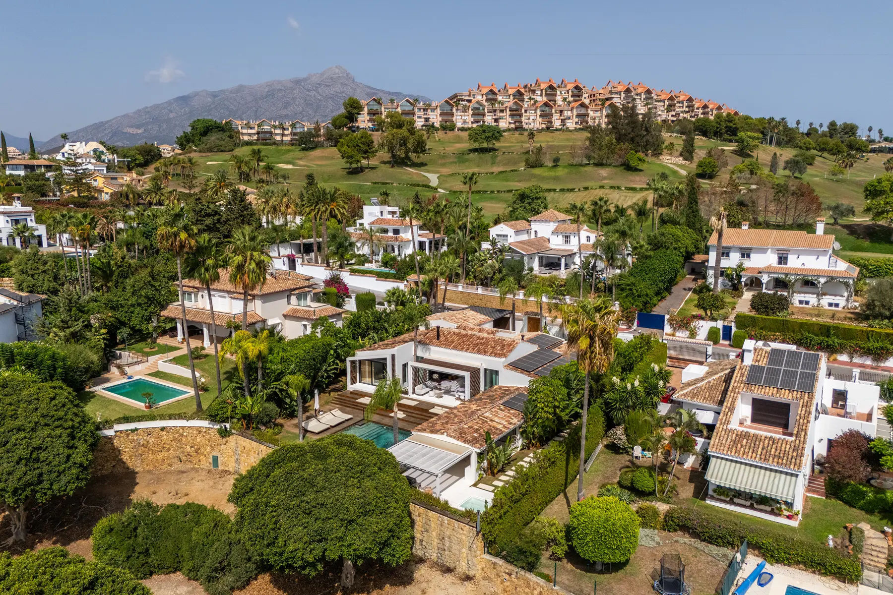  Image of Villa - 5 Bedrooms - 5 Bathrooms for sale in Malaga-Marbella-Spain, Image 12