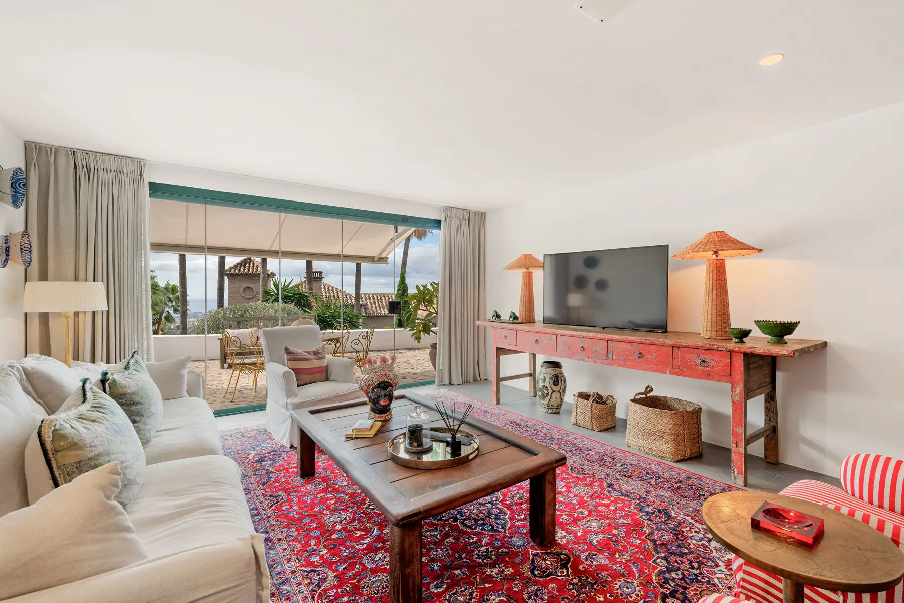  Image of Villa - 6 Bedrooms - 5 Bathrooms for sale in Malaga-Benahavis-Spain, Image 15
