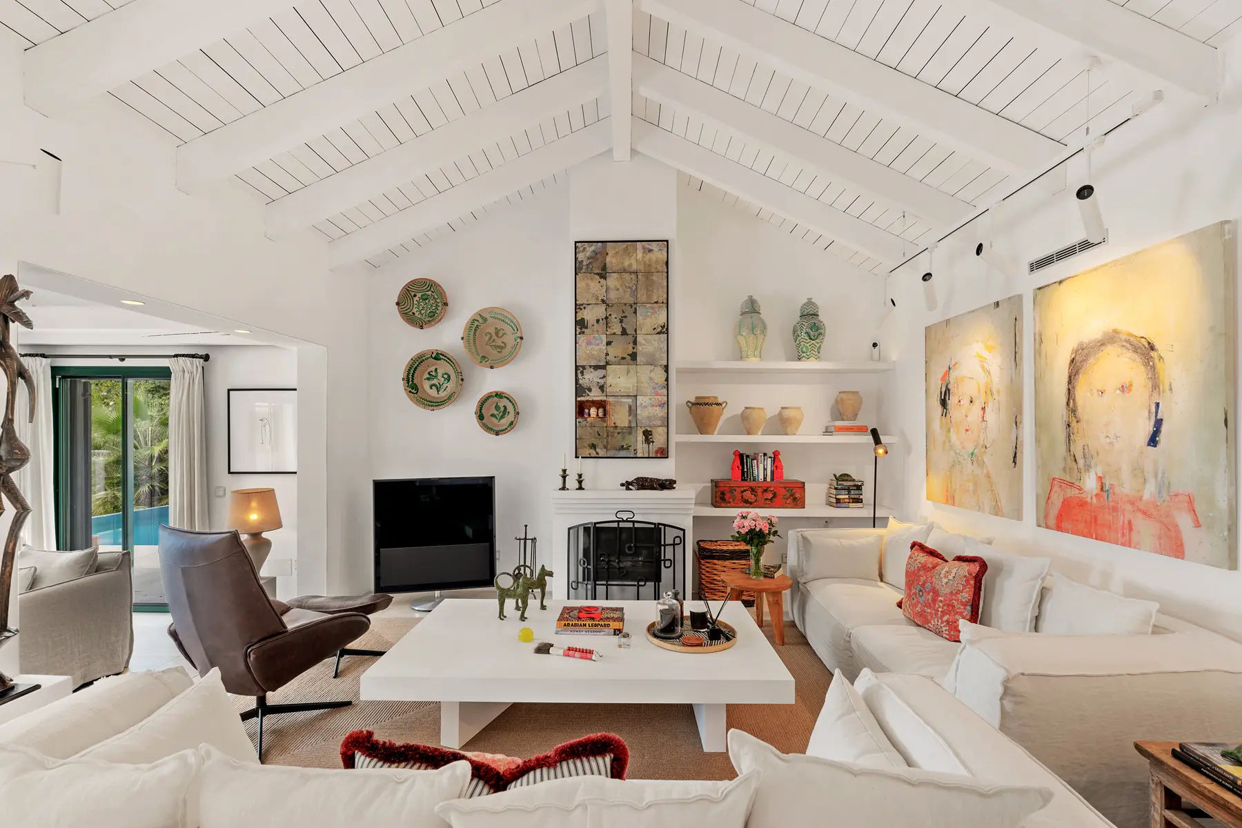  Image of Villa - 6 Bedrooms - 5 Bathrooms for sale in Malaga-Benahavis-Spain, Image 8
