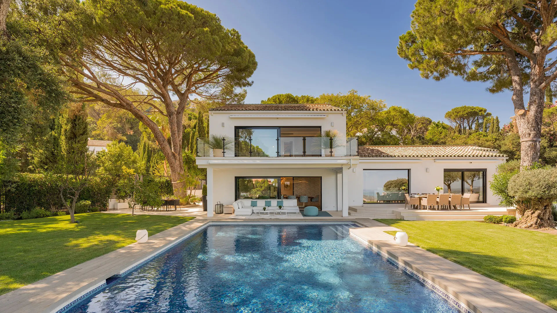 Image of Villa - 8 Bedrooms - 7 Bathrooms for Sale in Malaga-Benahavis-Spain, Image 1