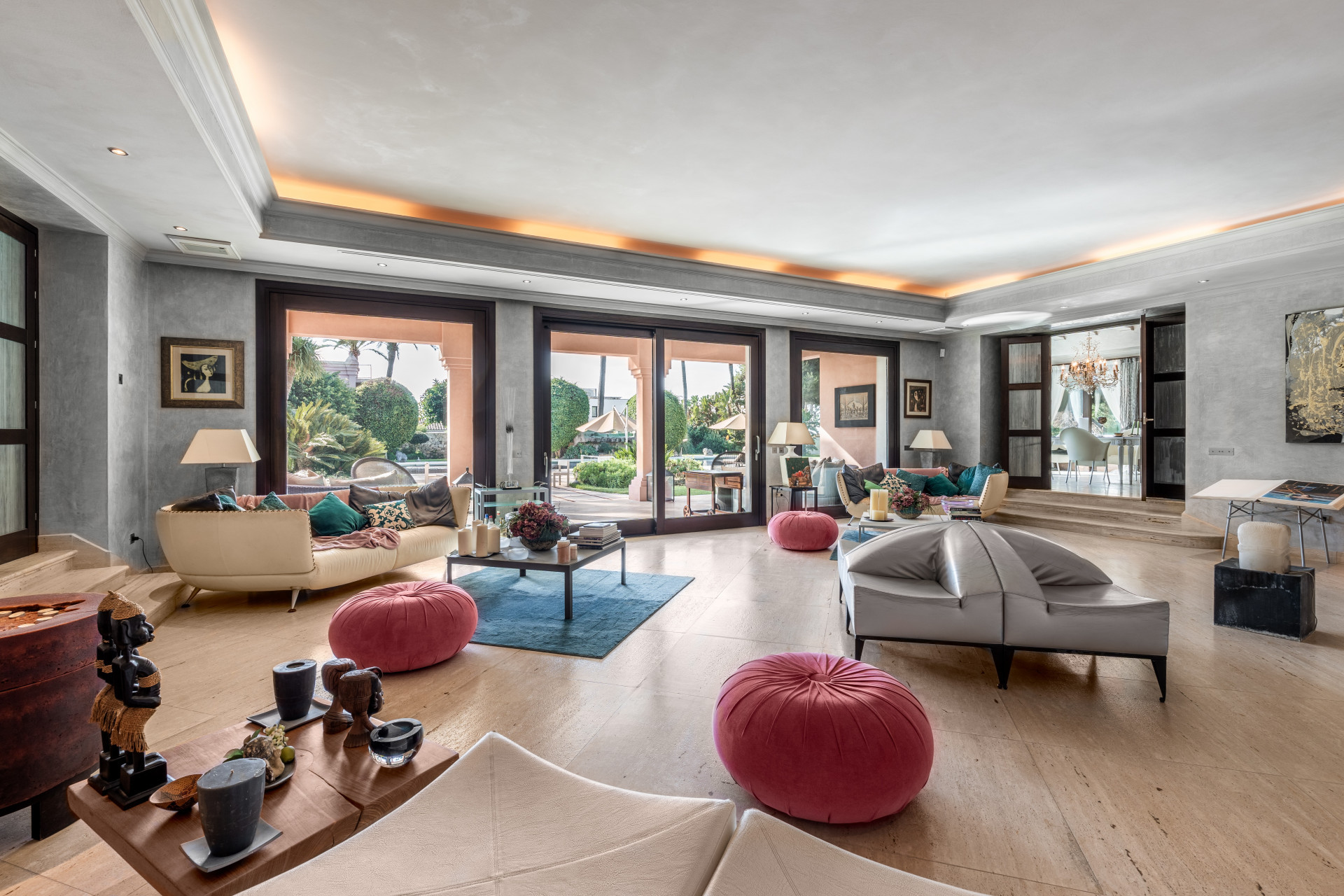 Image of Villa - 8 Bedrooms - 8 Bathrooms for Sale in Malaga-Estepona-Spain, Image 2