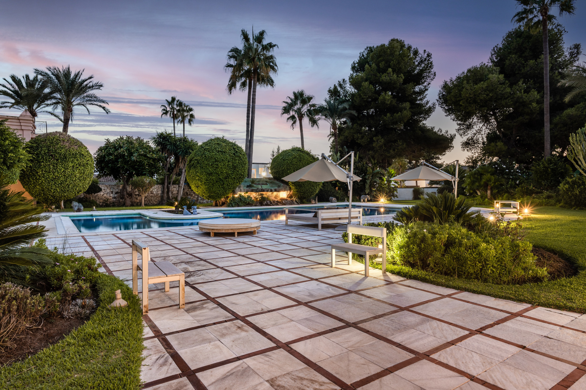  Image of Villa - 8 Bedrooms - 8 Bathrooms for sale in Malaga-Estepona-Spain, Image 22