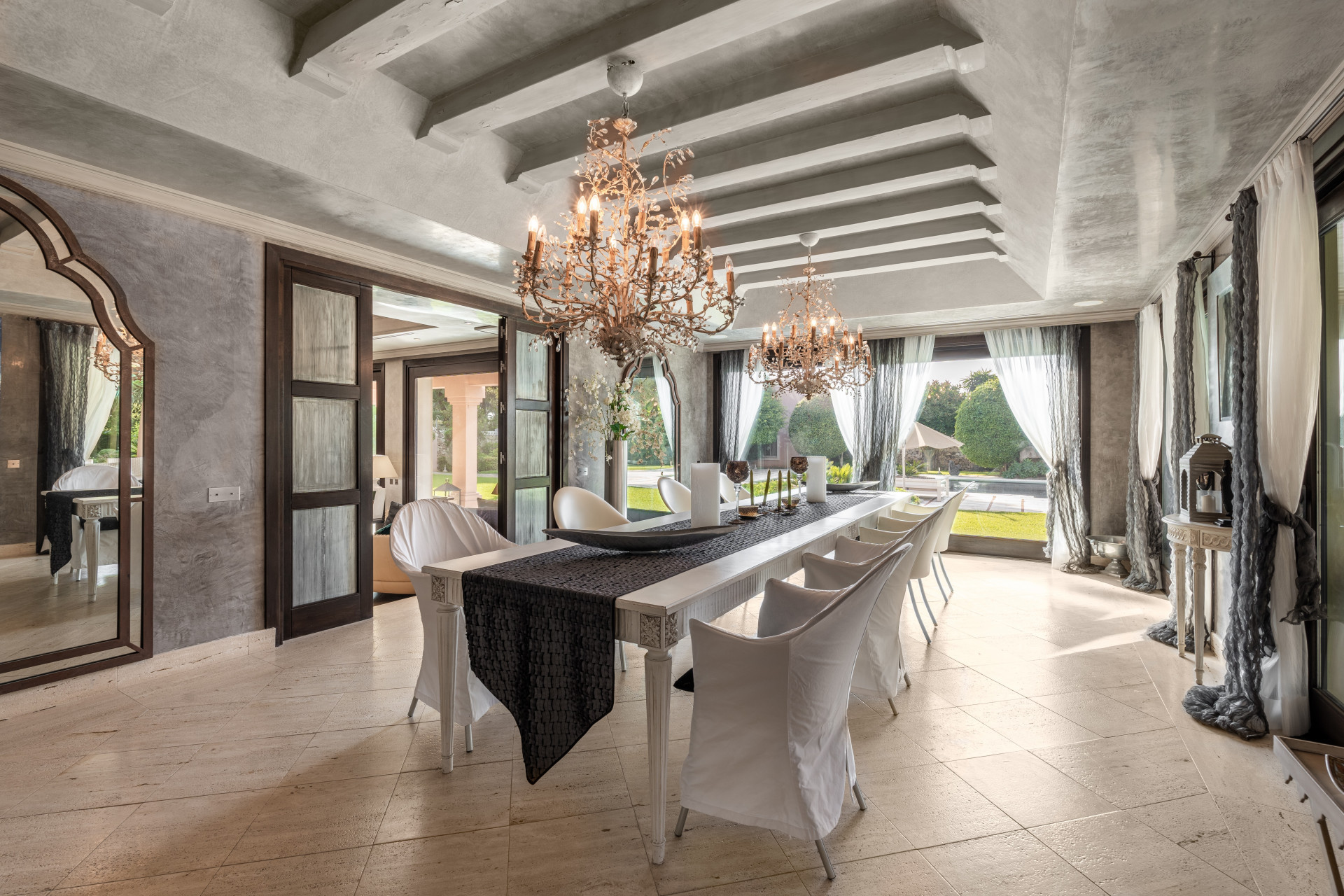  Image of Villa - 8 Bedrooms - 8 Bathrooms for sale in Malaga-Estepona-Spain, Image 6