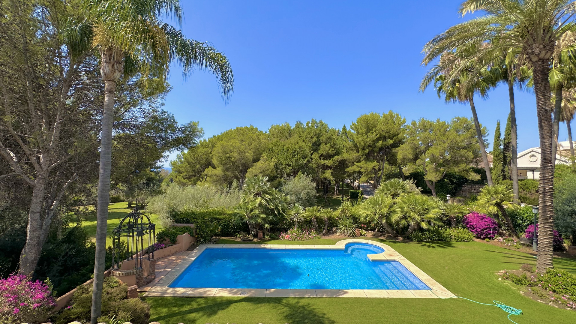  Image of Villa - 4 Bedrooms - 4 Bathrooms for sale in Malaga-Marbella-Spain, Image 34