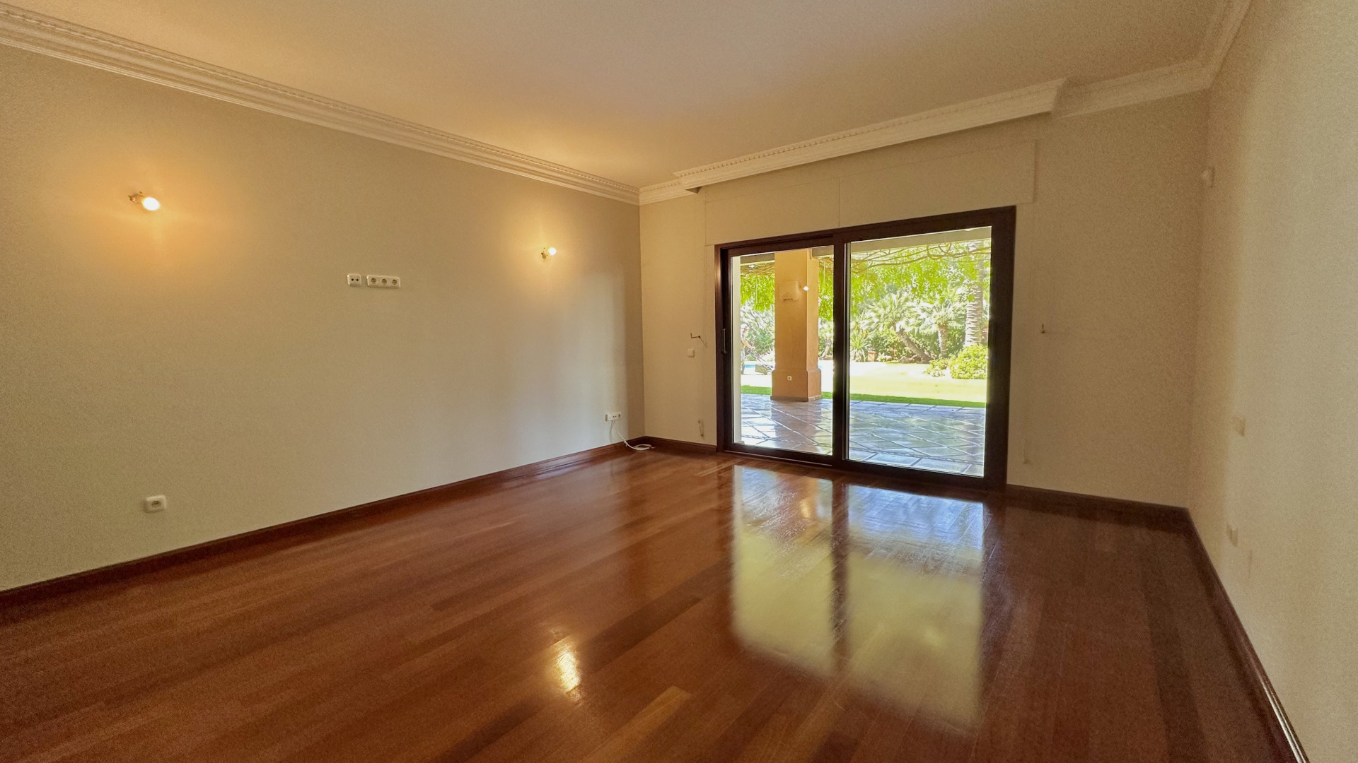  Image of Villa - 4 Bedrooms - 4 Bathrooms for sale in Malaga-Marbella-Spain, Image 25