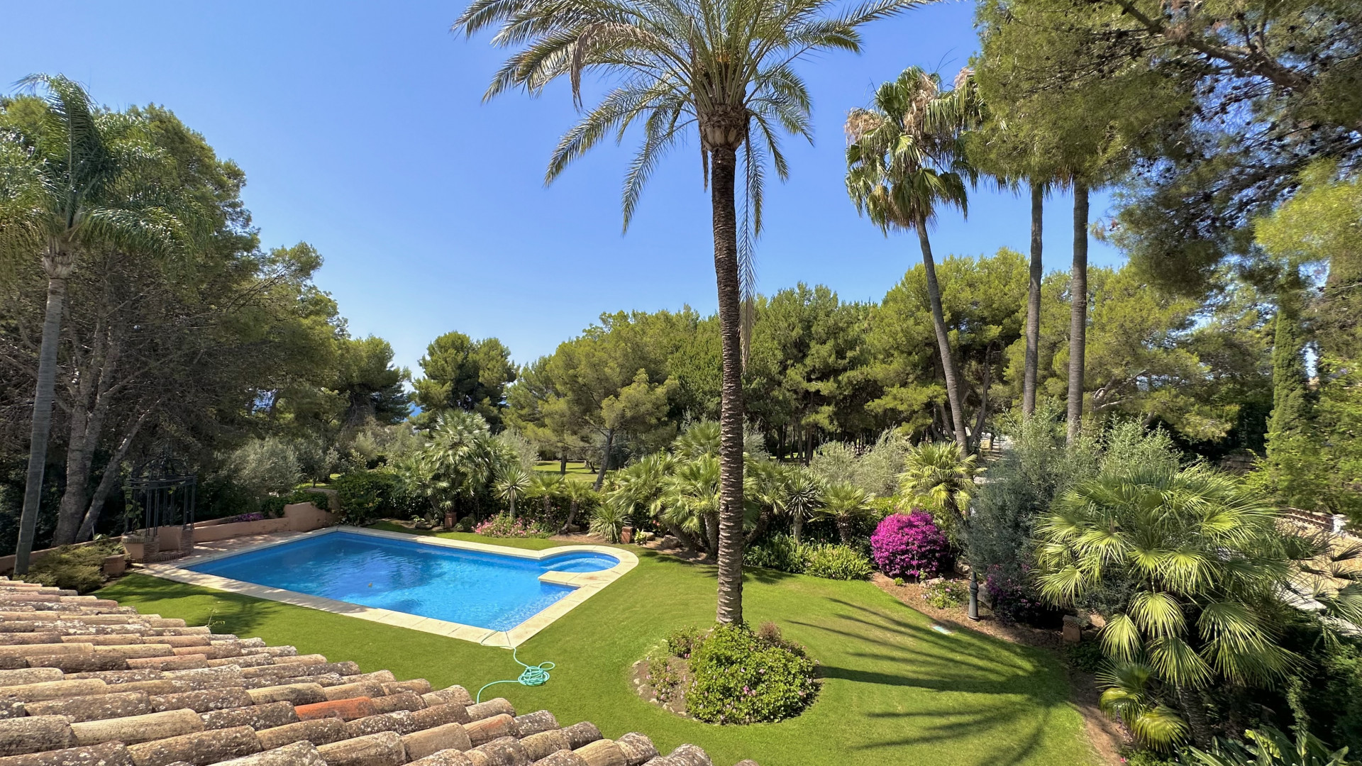  Image of Villa - 4 Bedrooms - 4 Bathrooms for sale in Malaga-Marbella-Spain, Image 33