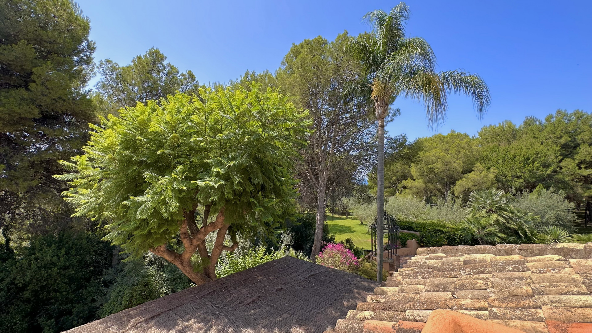  Image of Villa - 4 Bedrooms - 4 Bathrooms for sale in Malaga-Marbella-Spain, Image 30