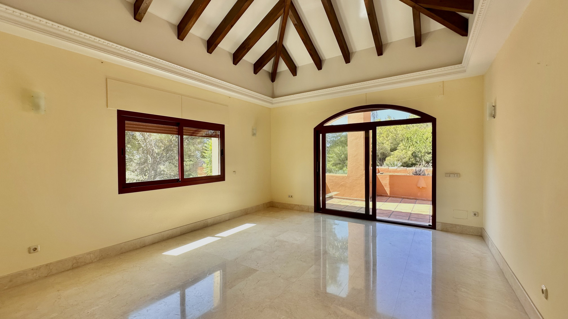  Image of Villa - 4 Bedrooms - 4 Bathrooms for sale in Malaga-Marbella-Spain, Image 28
