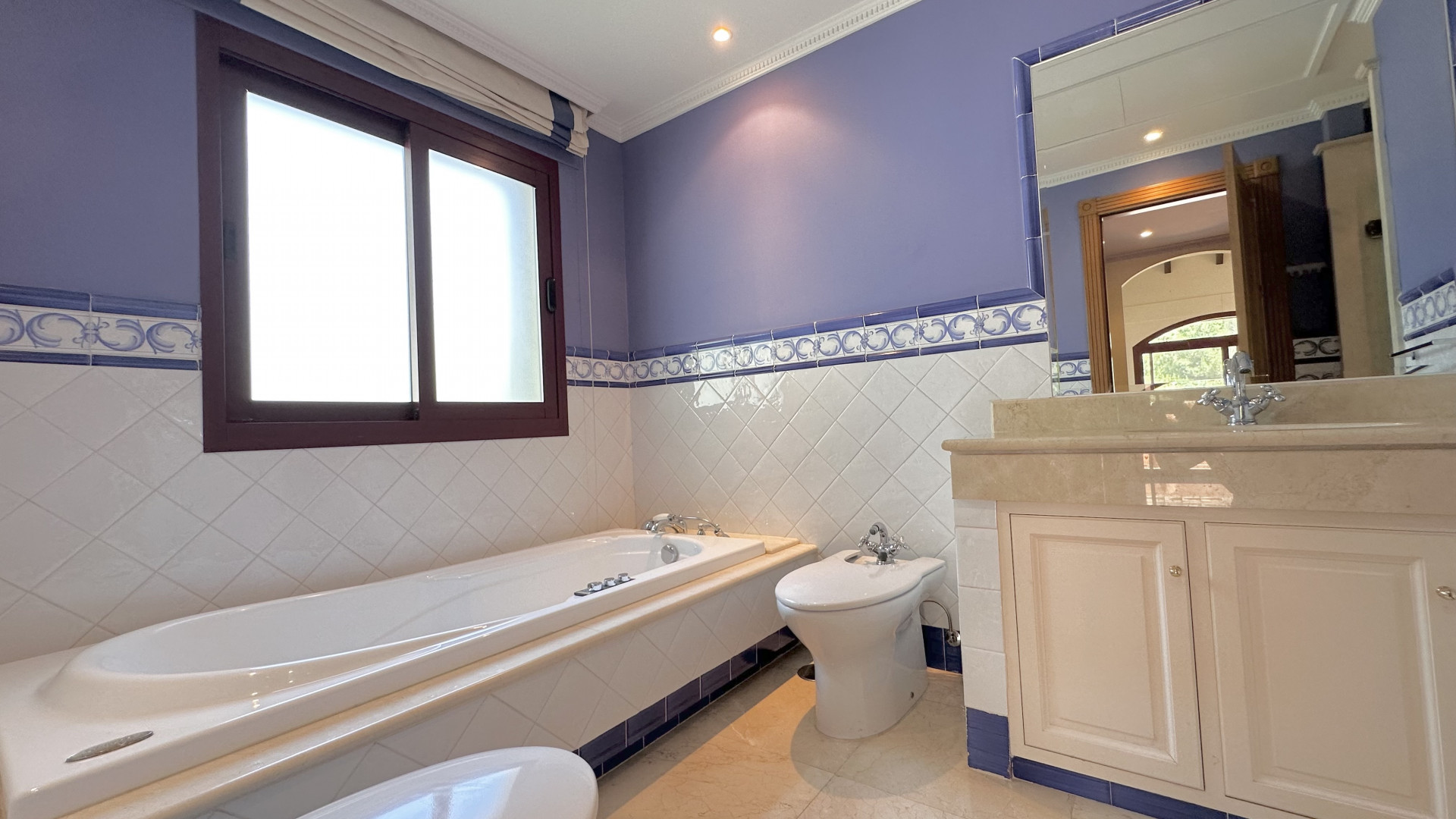  Image of Villa - 4 Bedrooms - 4 Bathrooms for sale in Malaga-Marbella-Spain, Image 37