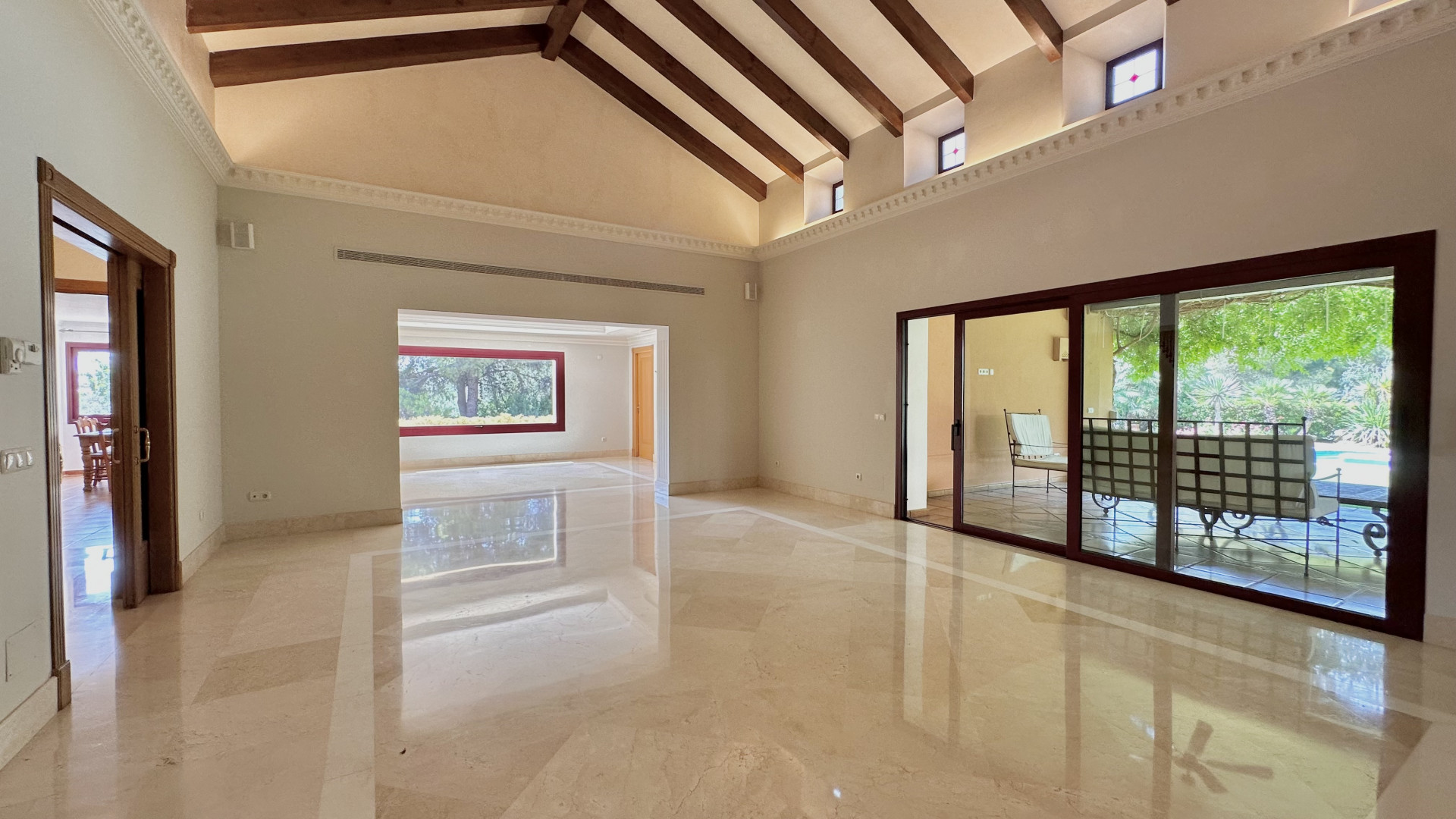Image of Villa - 4 Bedrooms - 4 Bathrooms for Sale in Malaga-Marbella-Spain, Image 5