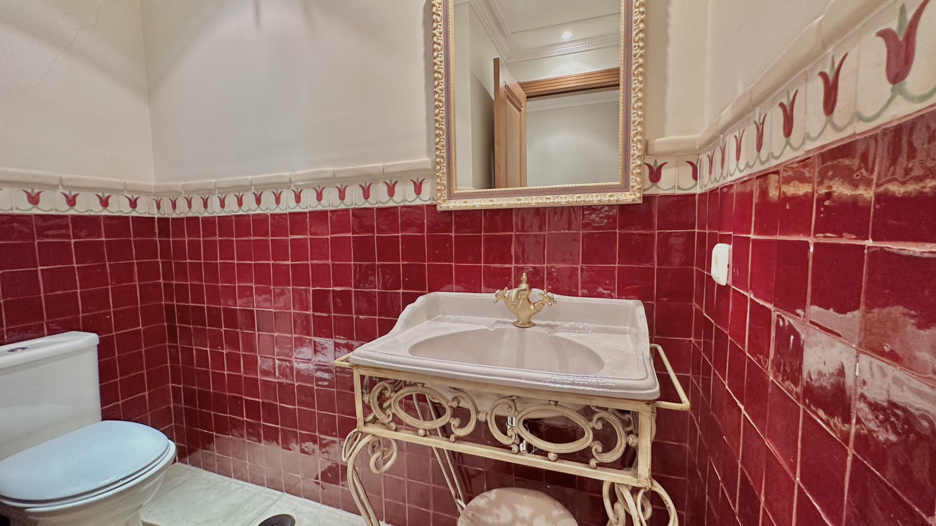  Image of Villa - 4 Bedrooms - 4 Bathrooms for sale in Malaga-Marbella-Spain, Image 20