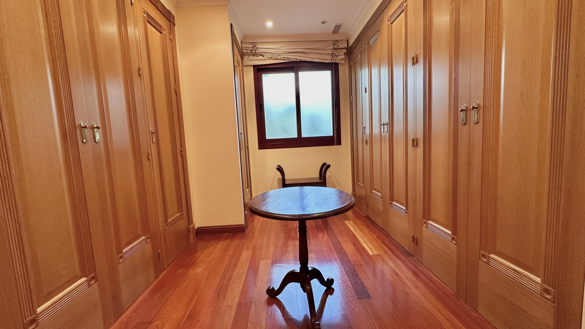  Image of Villa - 4 Bedrooms - 4 Bathrooms for sale in Malaga-Marbella-Spain, Image 22