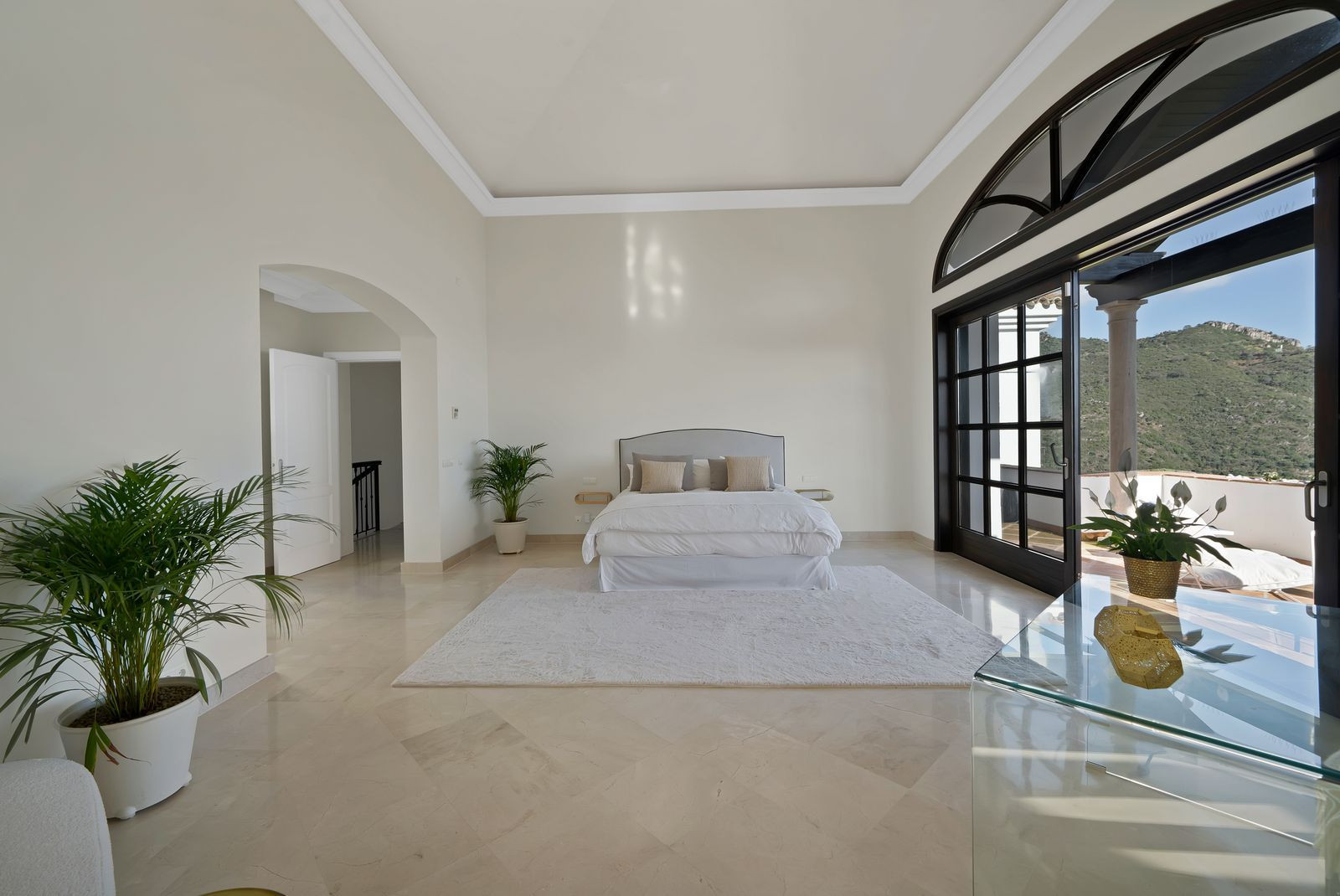  Image of Villa - 5 Bedrooms - 5 Bathrooms for sale in Malaga-Benahavis-Spain, Image 28
