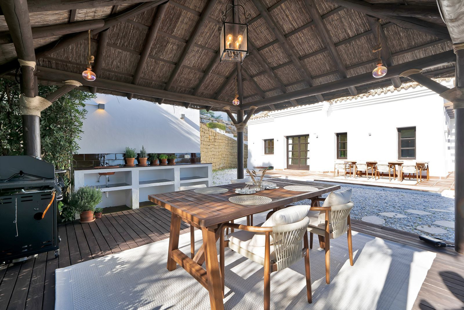  Image of Villa - 5 Bedrooms - 5 Bathrooms for sale in Malaga-Benahavis-Spain, Image 8