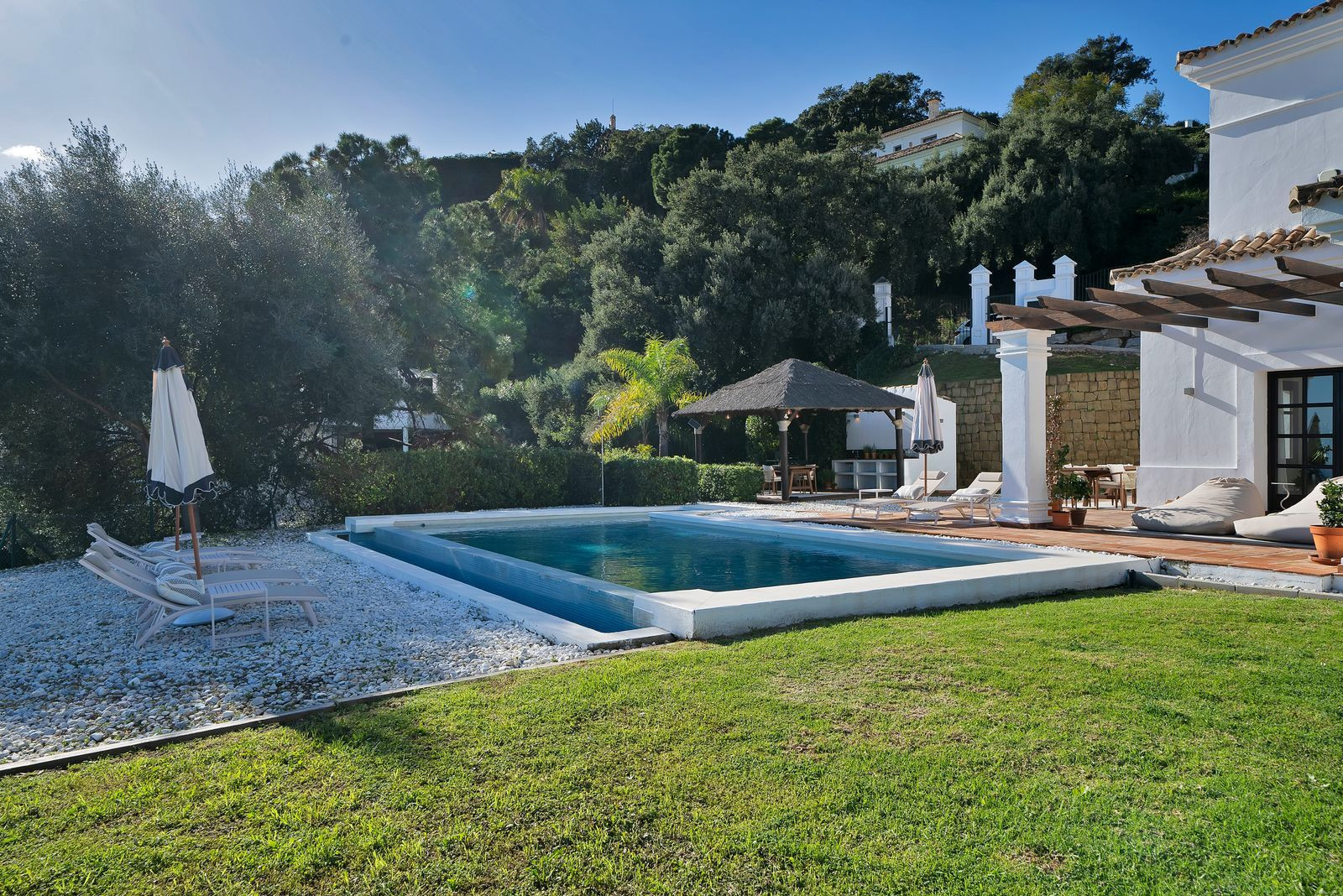  Image of Villa - 5 Bedrooms - 5 Bathrooms for sale in Malaga-Benahavis-Spain, Image 19