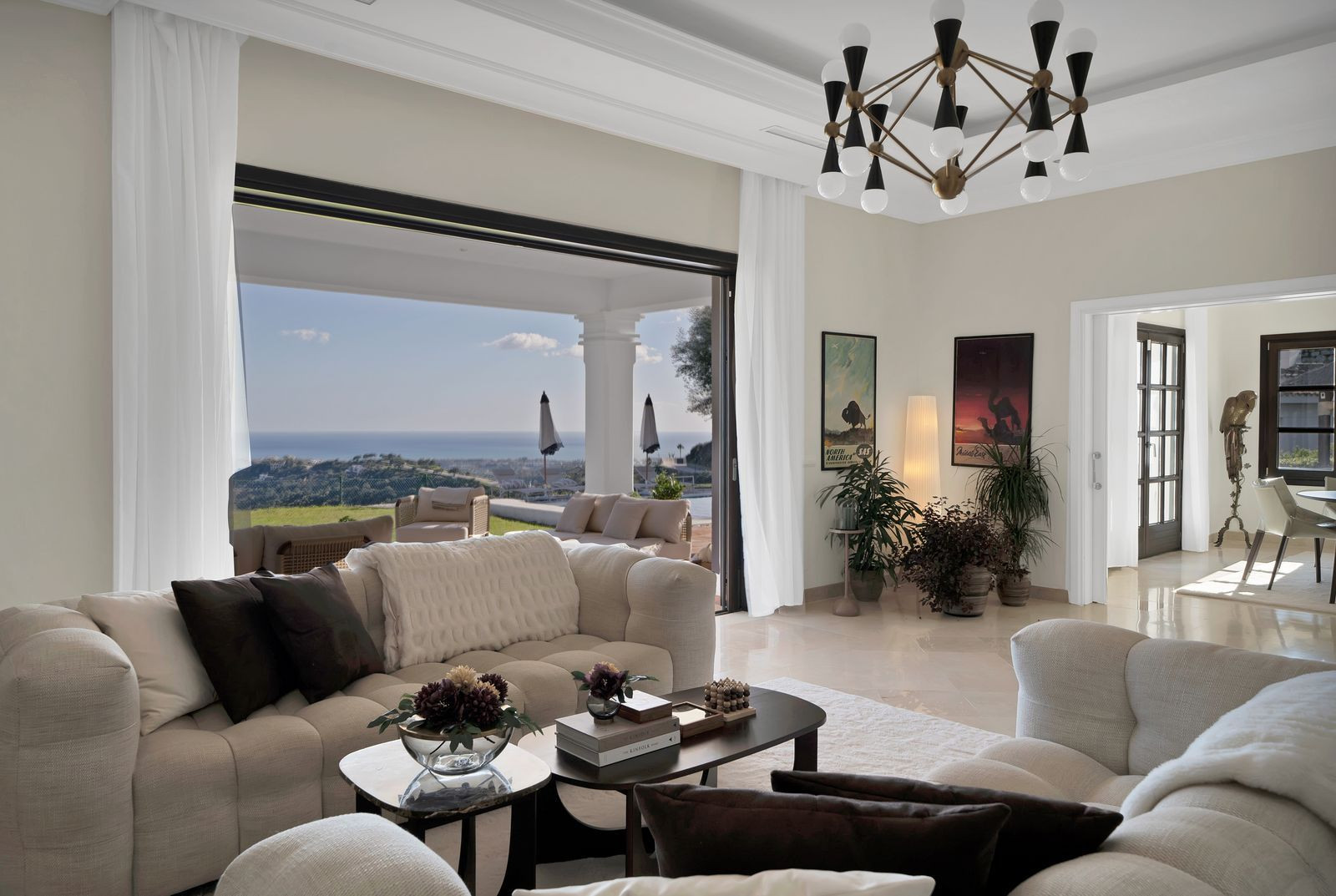  Image of Villa - 5 Bedrooms - 5 Bathrooms for sale in Malaga-Benahavis-Spain, Image 10