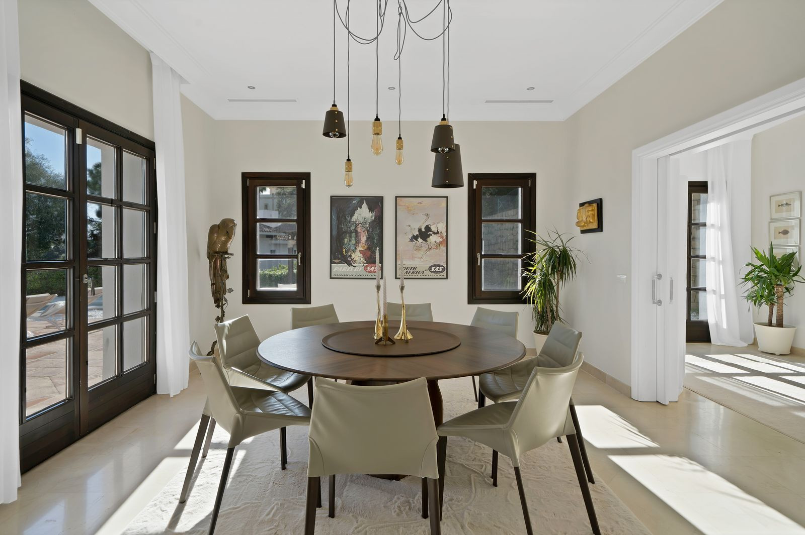  Image of Villa - 5 Bedrooms - 5 Bathrooms for sale in Malaga-Benahavis-Spain, Image 6