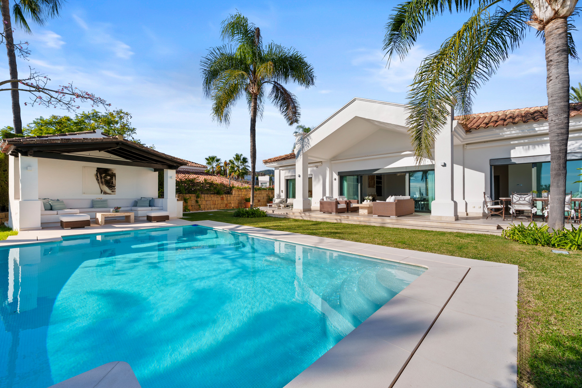  Image of Villa - 4 Bedrooms - 4 Bathrooms for sale in Malaga-Marbella-Spain, Image 18
