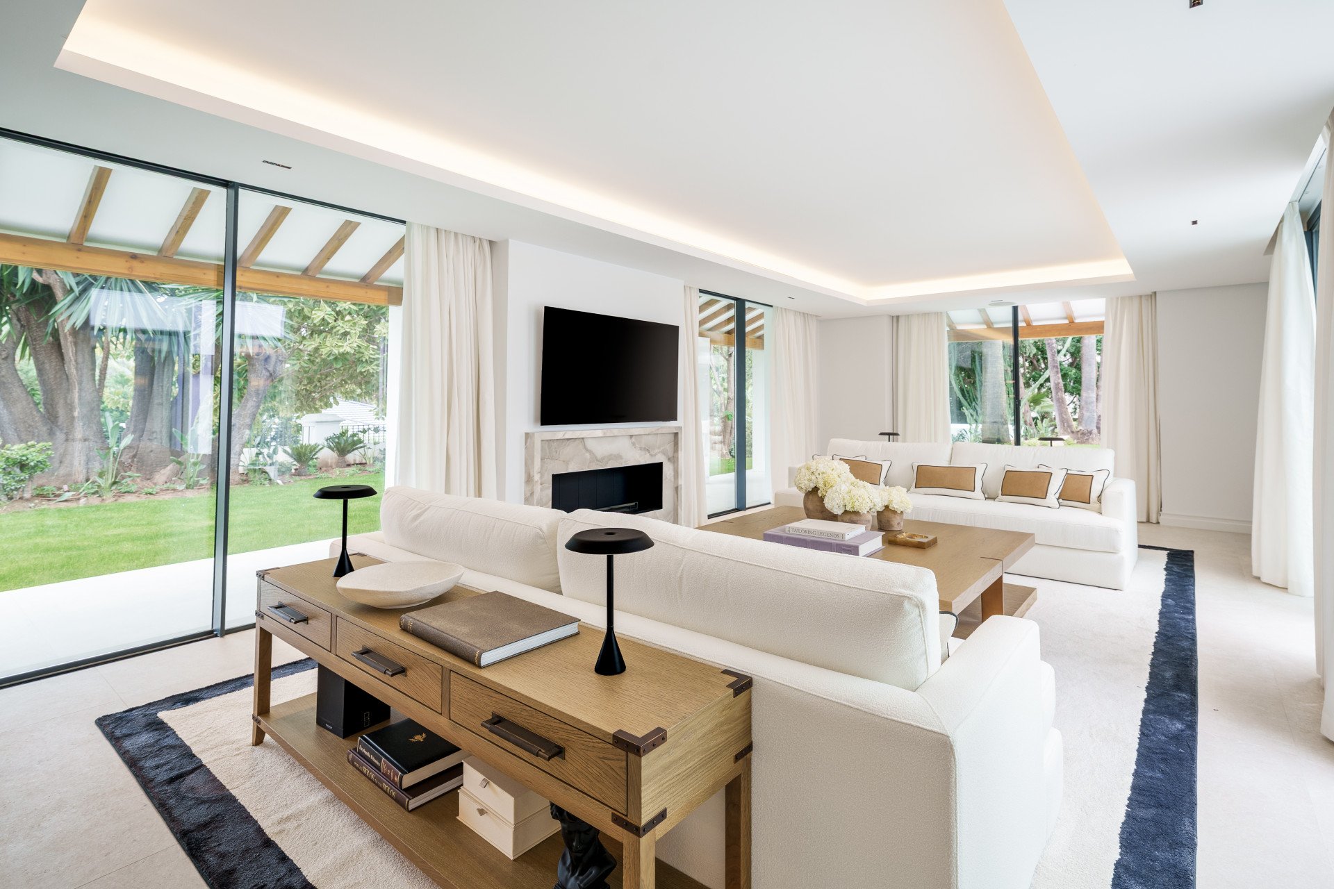  Image of Villa - 5 Bedrooms - 8 Bathrooms for sale in Malaga-Marbella-Spain, Image 31