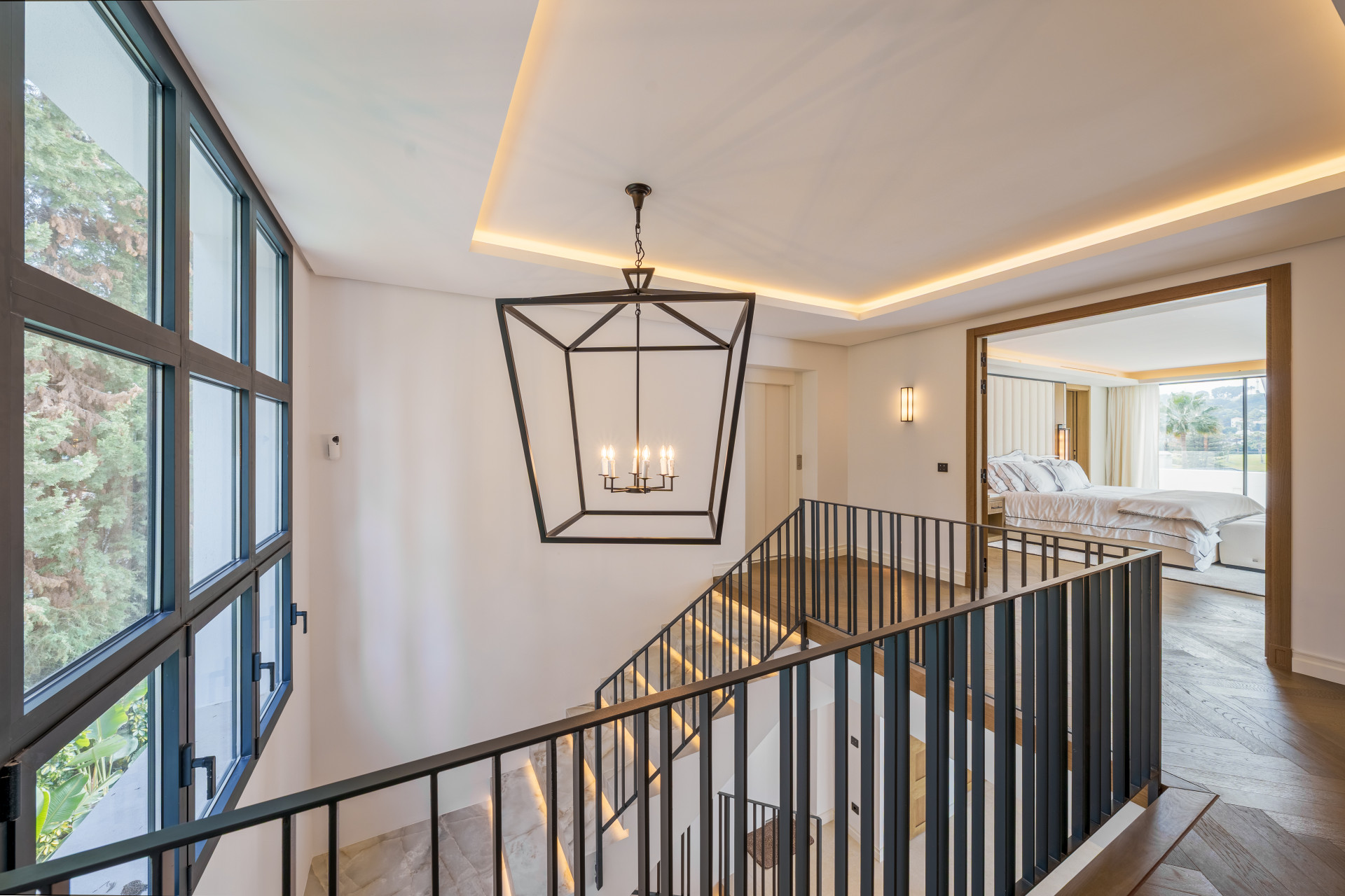  Image of Villa - 5 Bedrooms - 8 Bathrooms for sale in Malaga-Marbella-Spain, Image 12