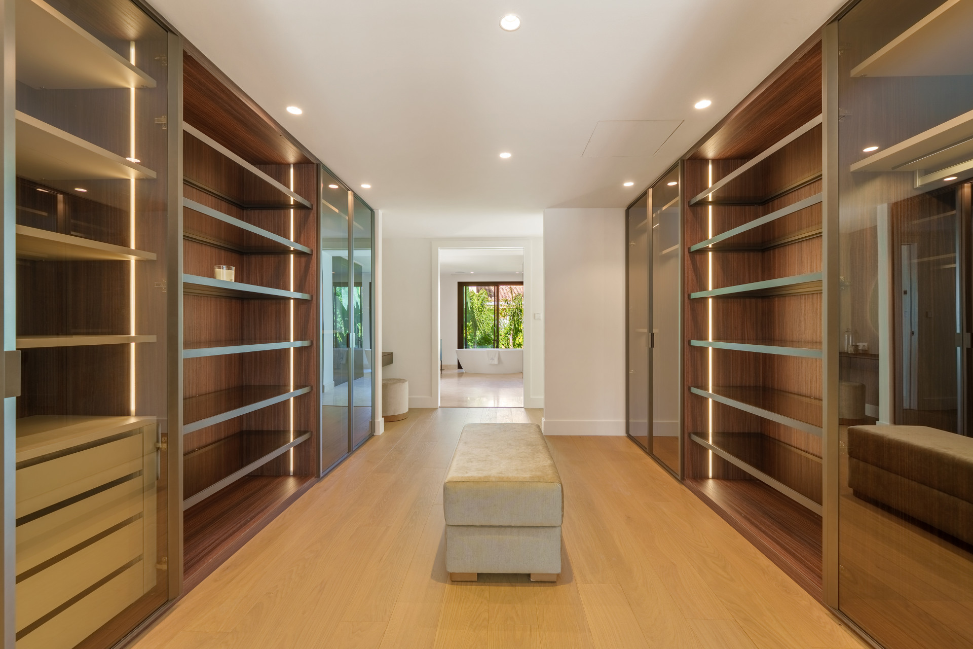  Image of Villa - 5 Bedrooms - 5 Bathrooms for sale in Malaga-Marbella-Spain, Image 31