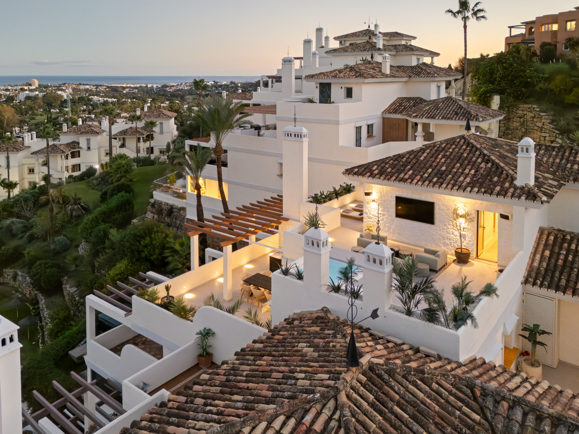 Image of Duplex Penthouse - 3 Bedrooms - 3 Bathrooms for Sale in Malaga-Marbella-Spain, Image 2