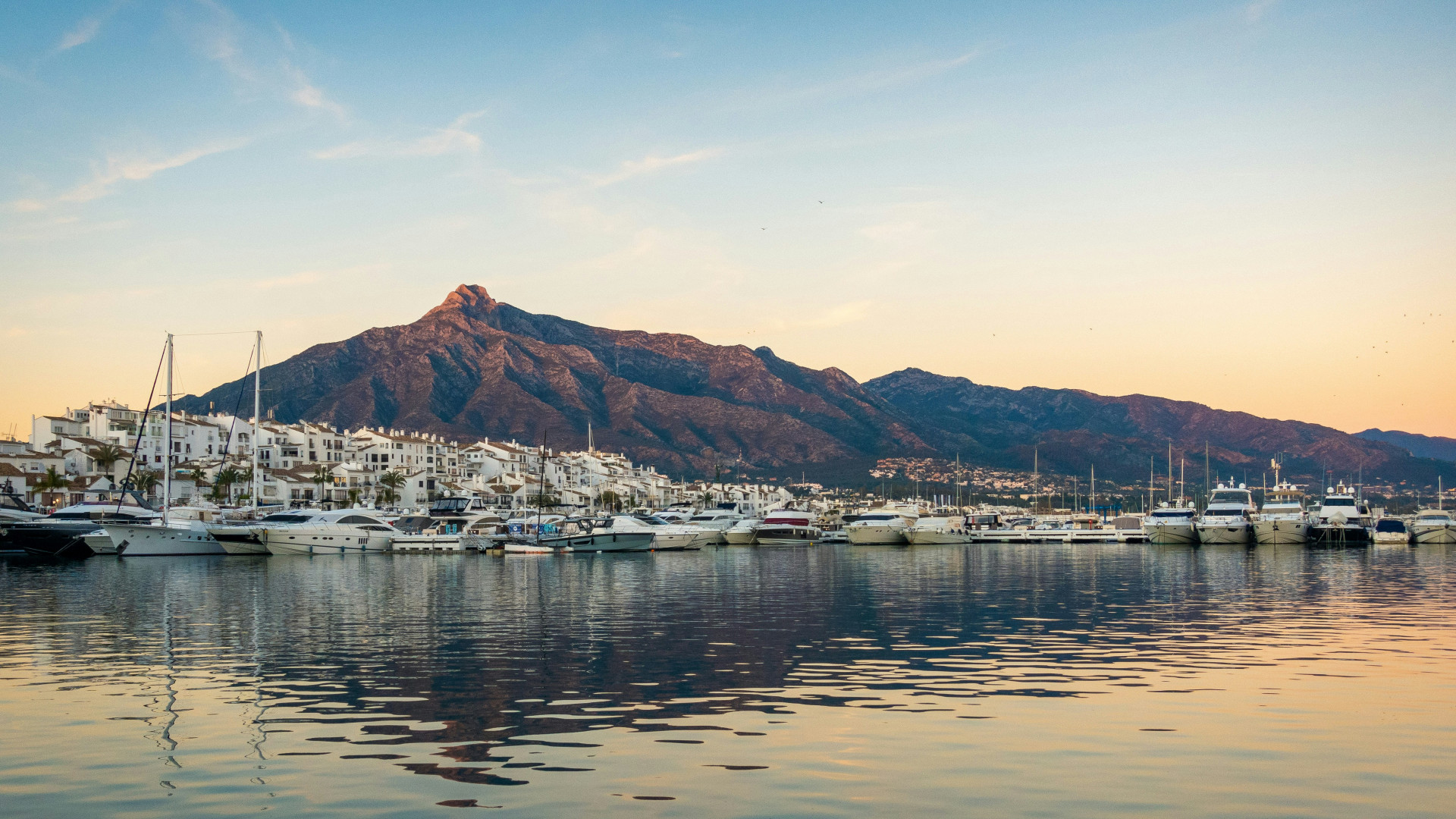  Image of Apartment - 3 Bedrooms - 3 Bathrooms for sale in Malaga-Marbella-Spain, Image 30