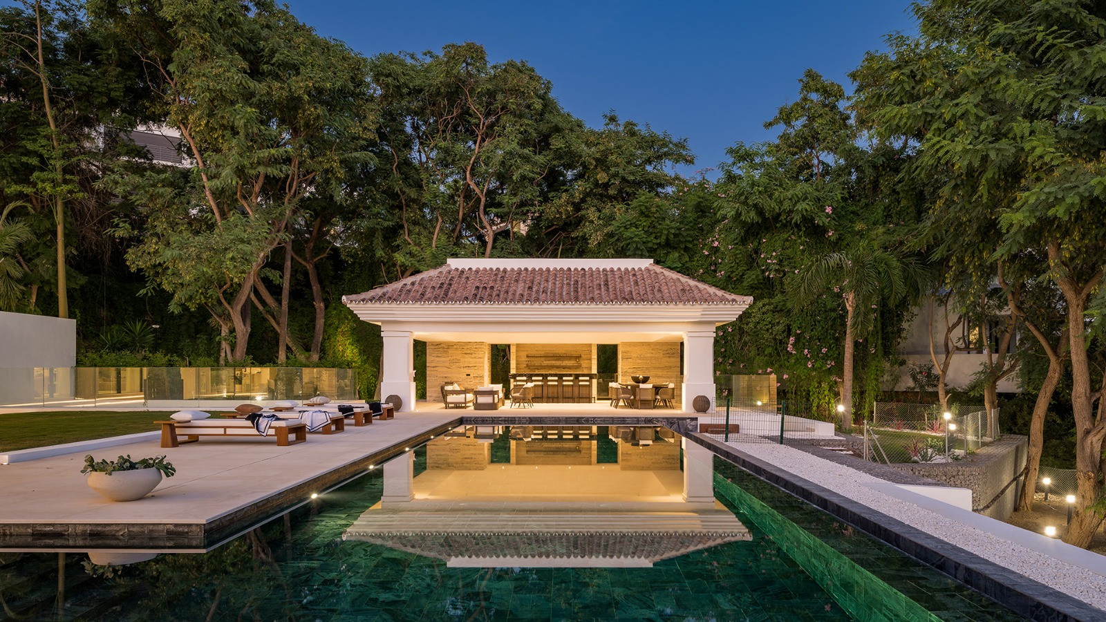  Image of Villa - 7 Bedrooms - 8 Bathrooms for sale in Malaga-Benahavis-Spain, Image 34