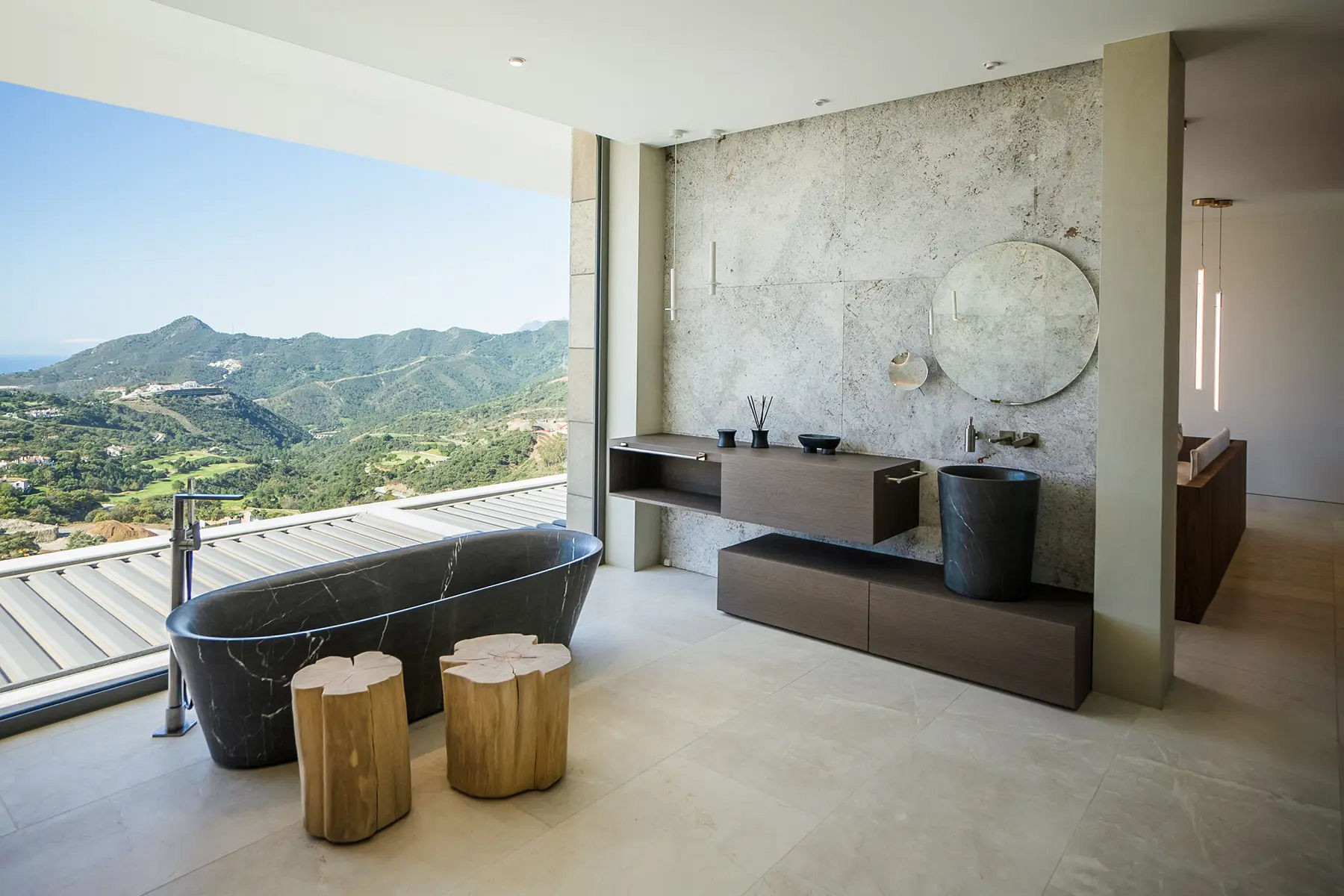  Image of Villa - 5 Bedrooms - 5 Bathrooms for sale in Malaga-Benahavis-Spain, Image 22