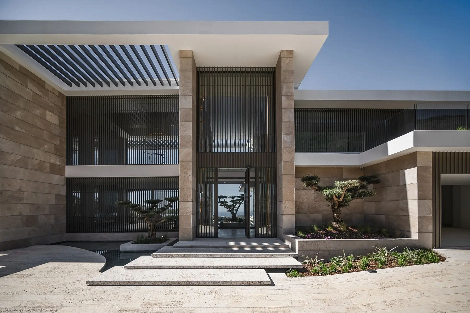  Image of Villa - 5 Bedrooms - 5 Bathrooms for sale in Malaga-Benahavis-Spain, Image 8