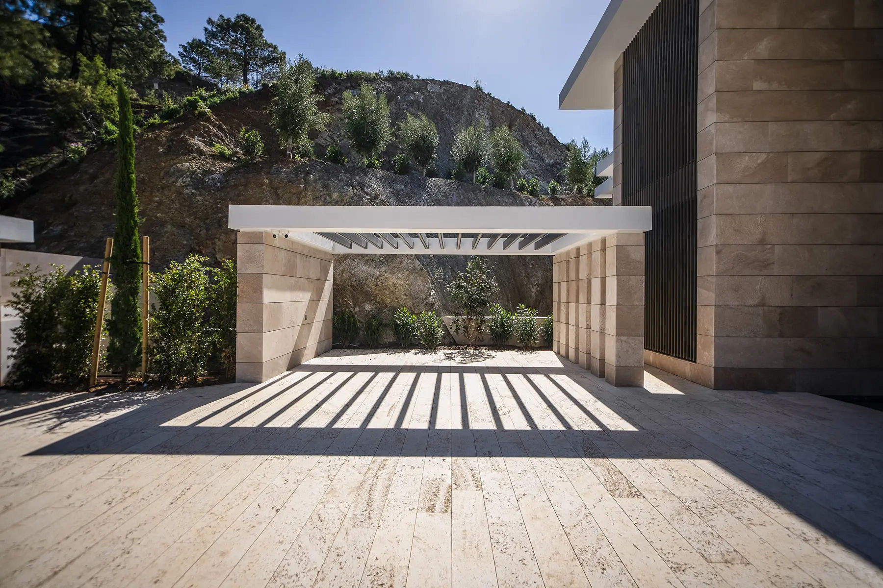  Image of Villa - 5 Bedrooms - 5 Bathrooms for sale in Malaga-Benahavis-Spain, Image 26