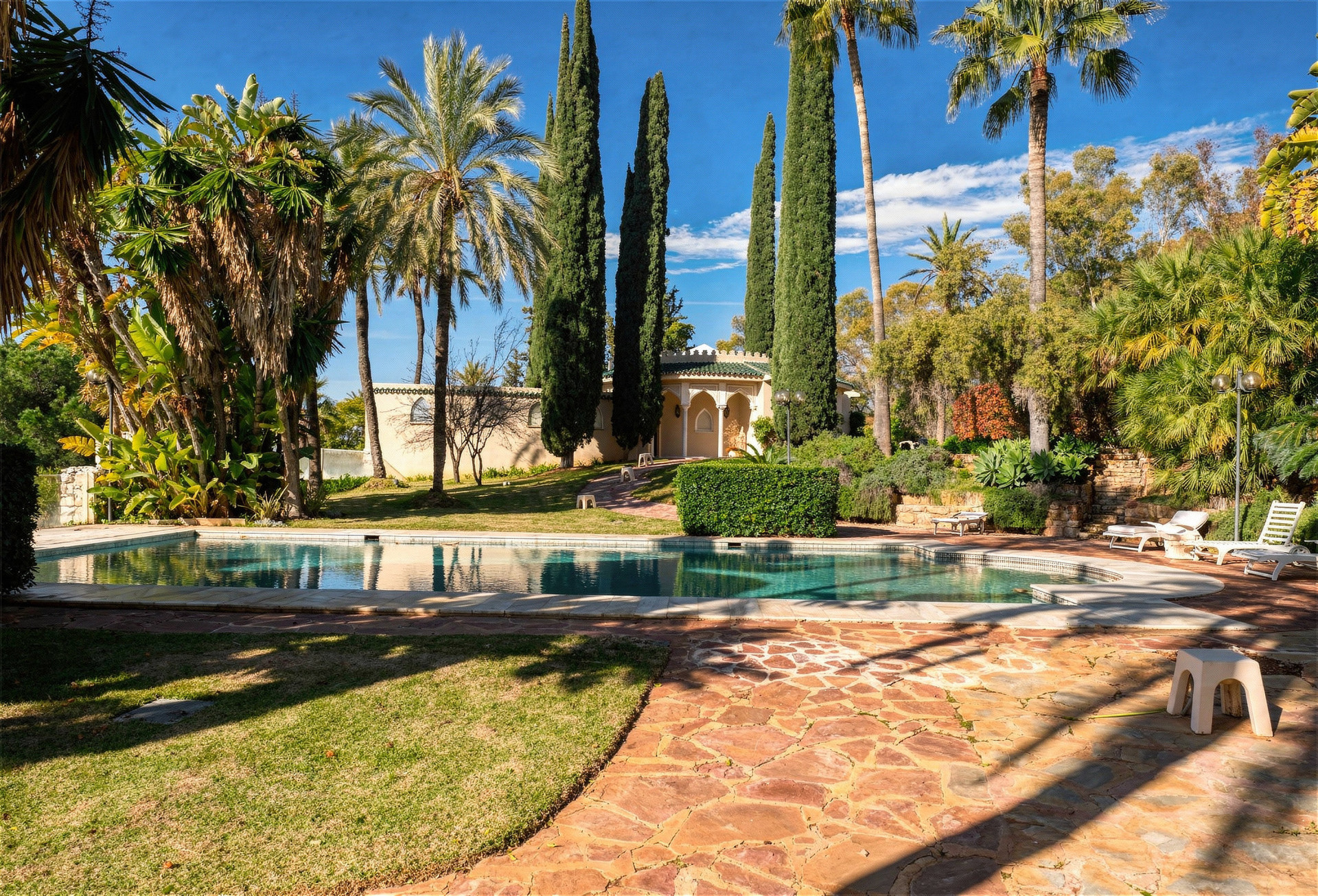  Image of Villa - 10 Bedrooms - 10 Bathrooms for sale in Malaga-Marbella-Spain, Image 34