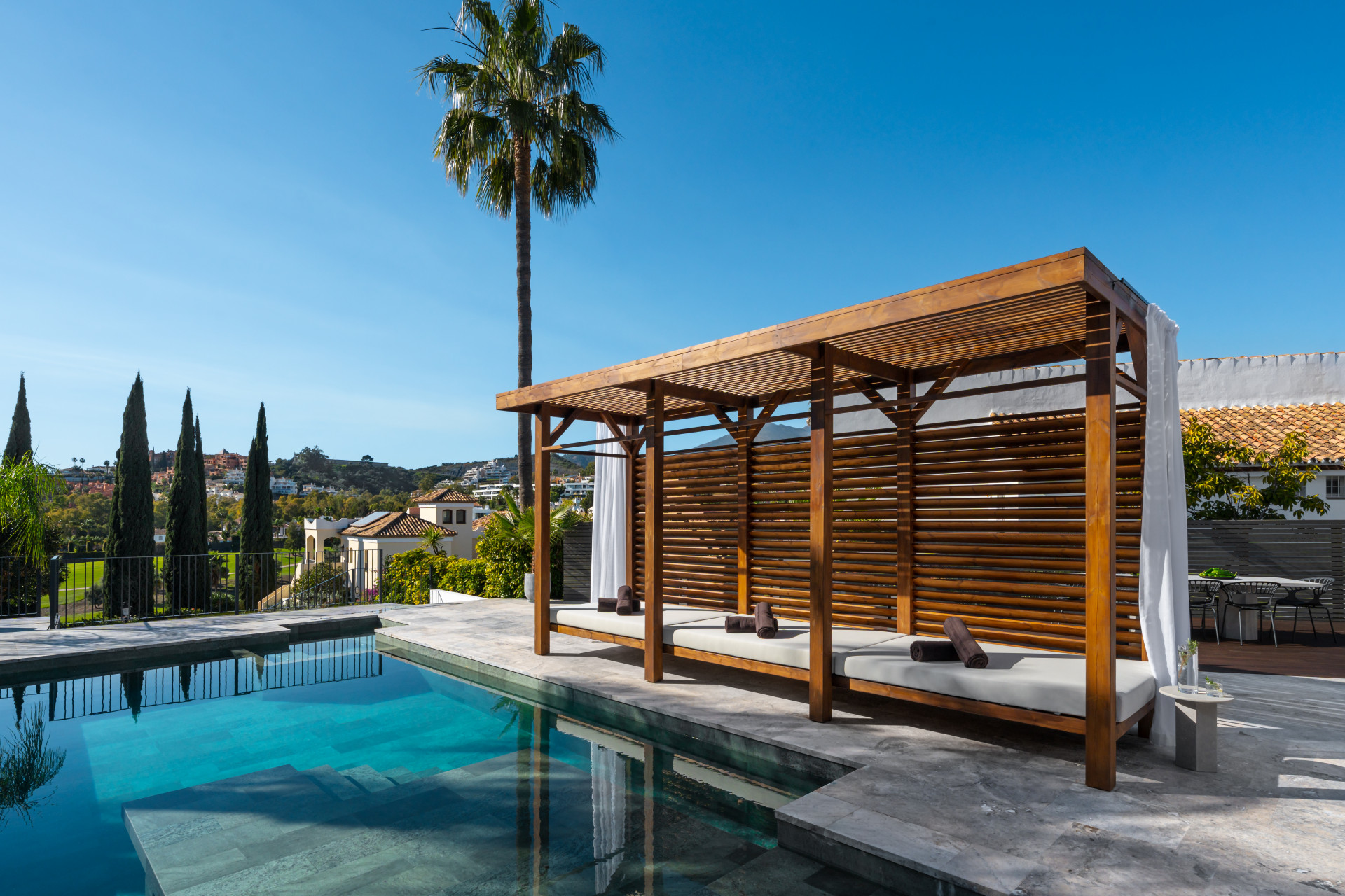 Image of Villa - 4 Bedrooms - 4 Bathrooms for Sale in Malaga-Marbella-Spain, Image 5