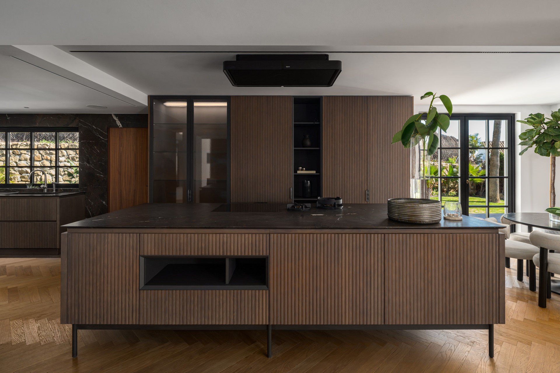  Image of Villa - 4 Bedrooms - 4 Bathrooms for sale in Malaga-Marbella-Spain, Image 25