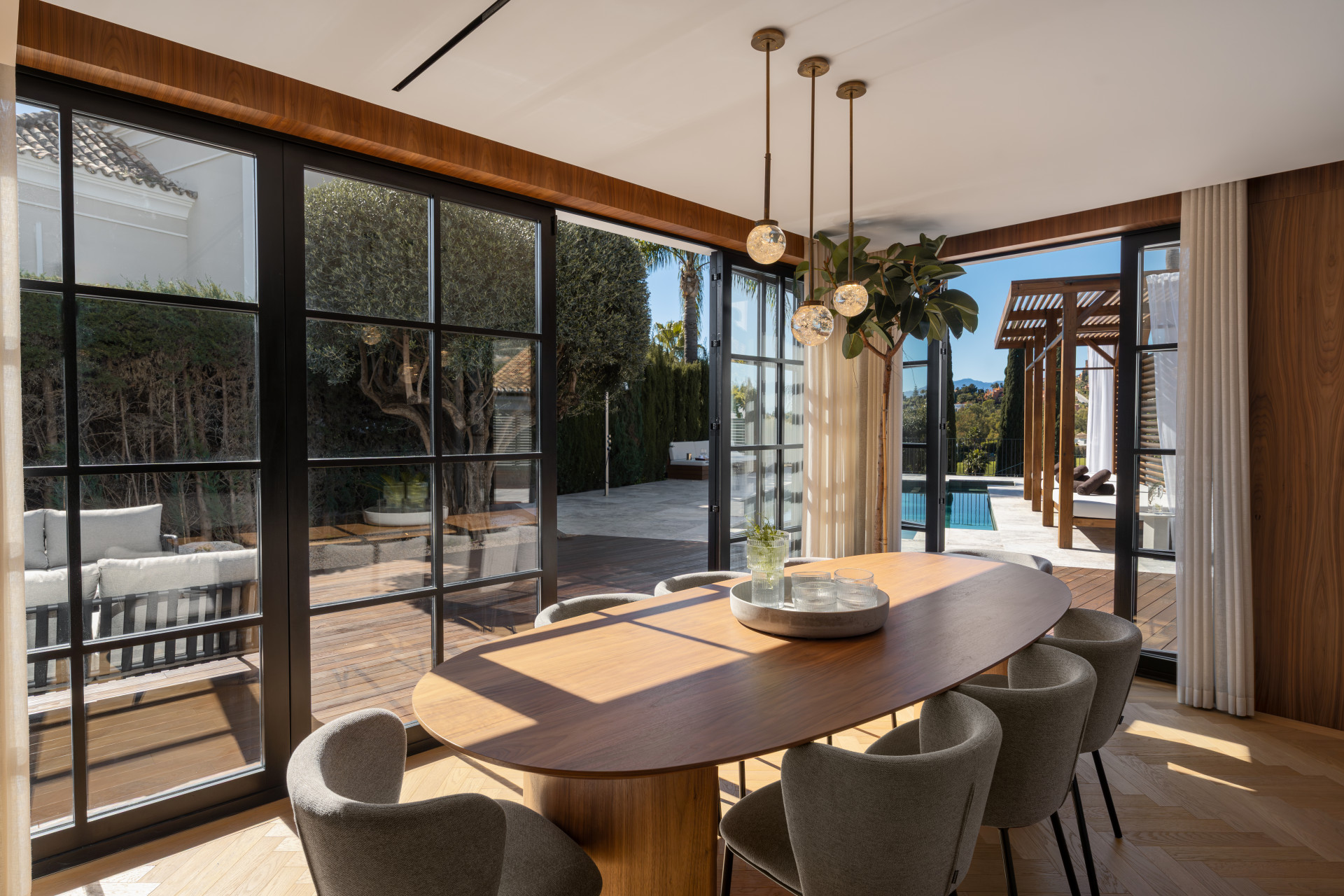  Image of Villa - 4 Bedrooms - 4 Bathrooms for sale in Malaga-Marbella-Spain, Image 17