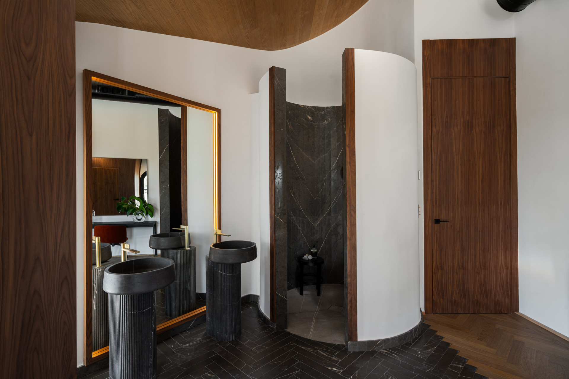  Image of Villa - 4 Bedrooms - 4 Bathrooms for sale in Malaga-Marbella-Spain, Image 35