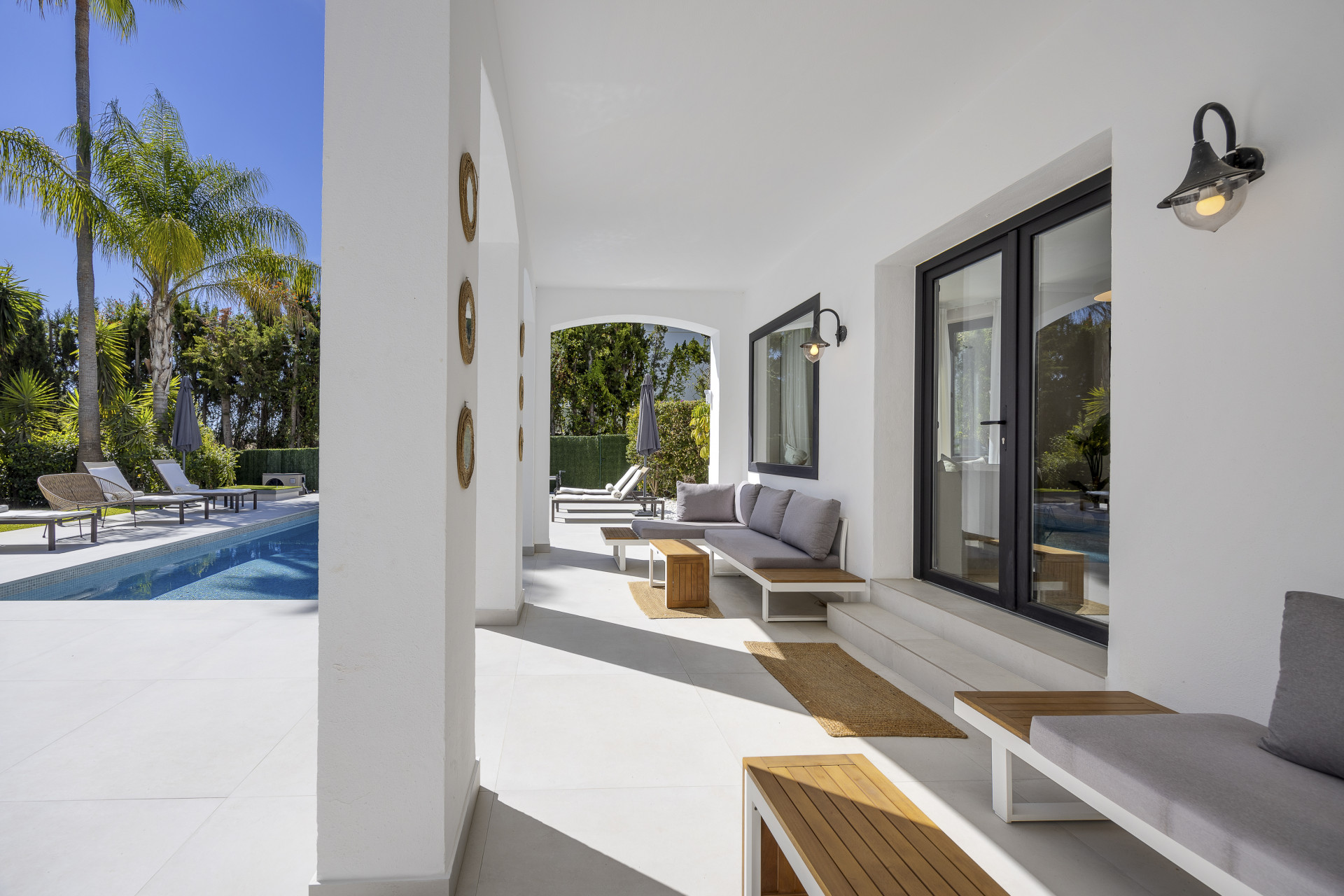  Image of Villa - 5 Bedrooms - 4 Bathrooms for sale in Malaga-Benahavis-Spain, Image 9